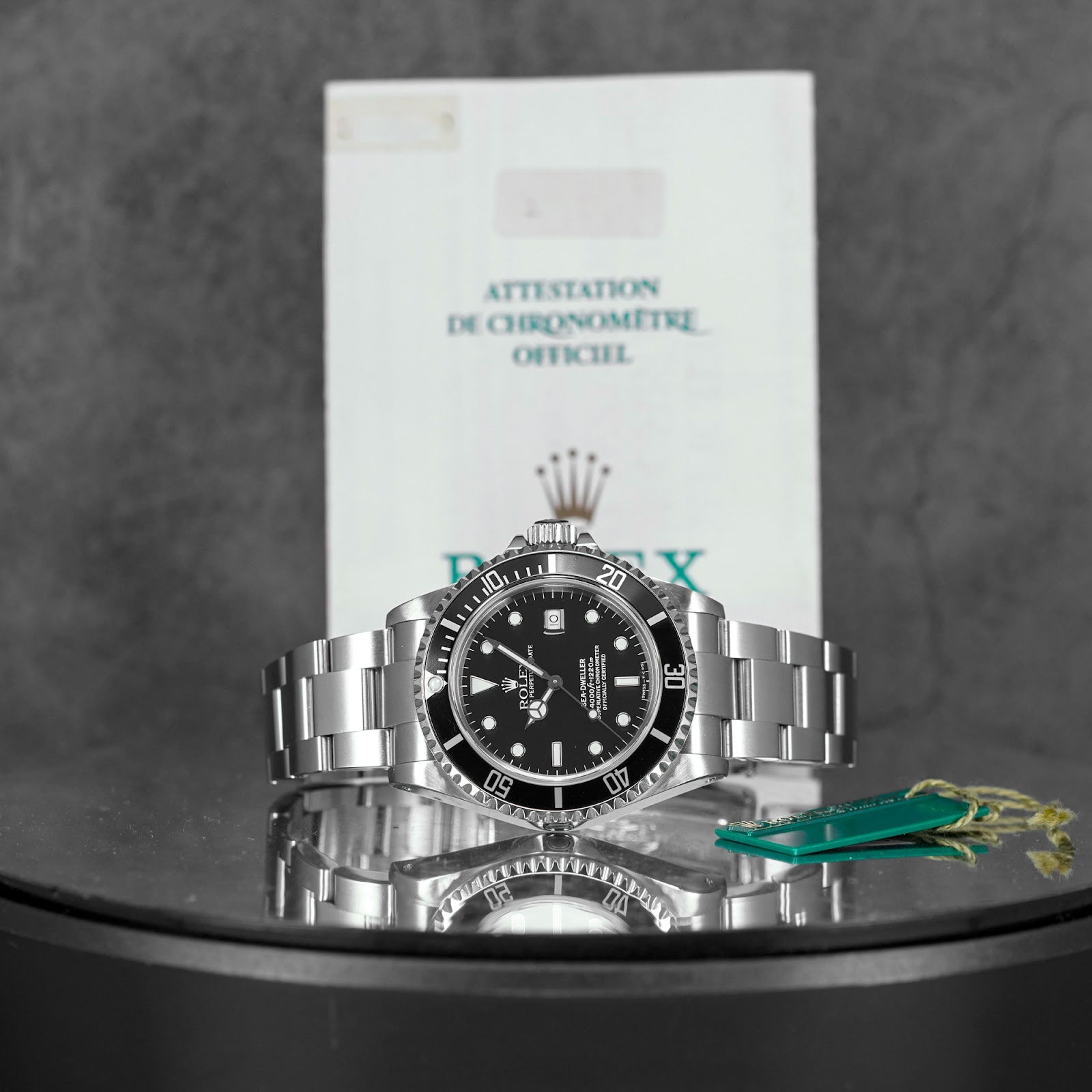 rolex sea dweller 4000 indonesia