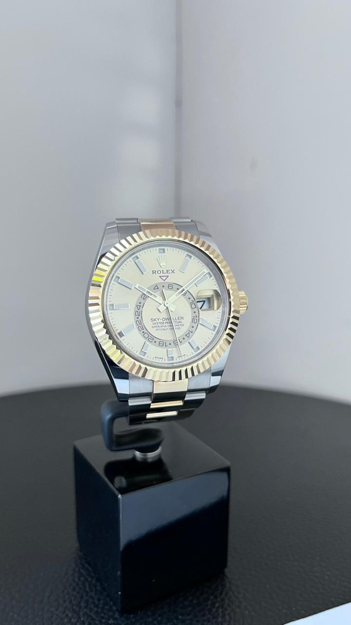 SKY DWELLER TWOTONE YELLOWGOLD CHAMPAGNE DIAL (2020)