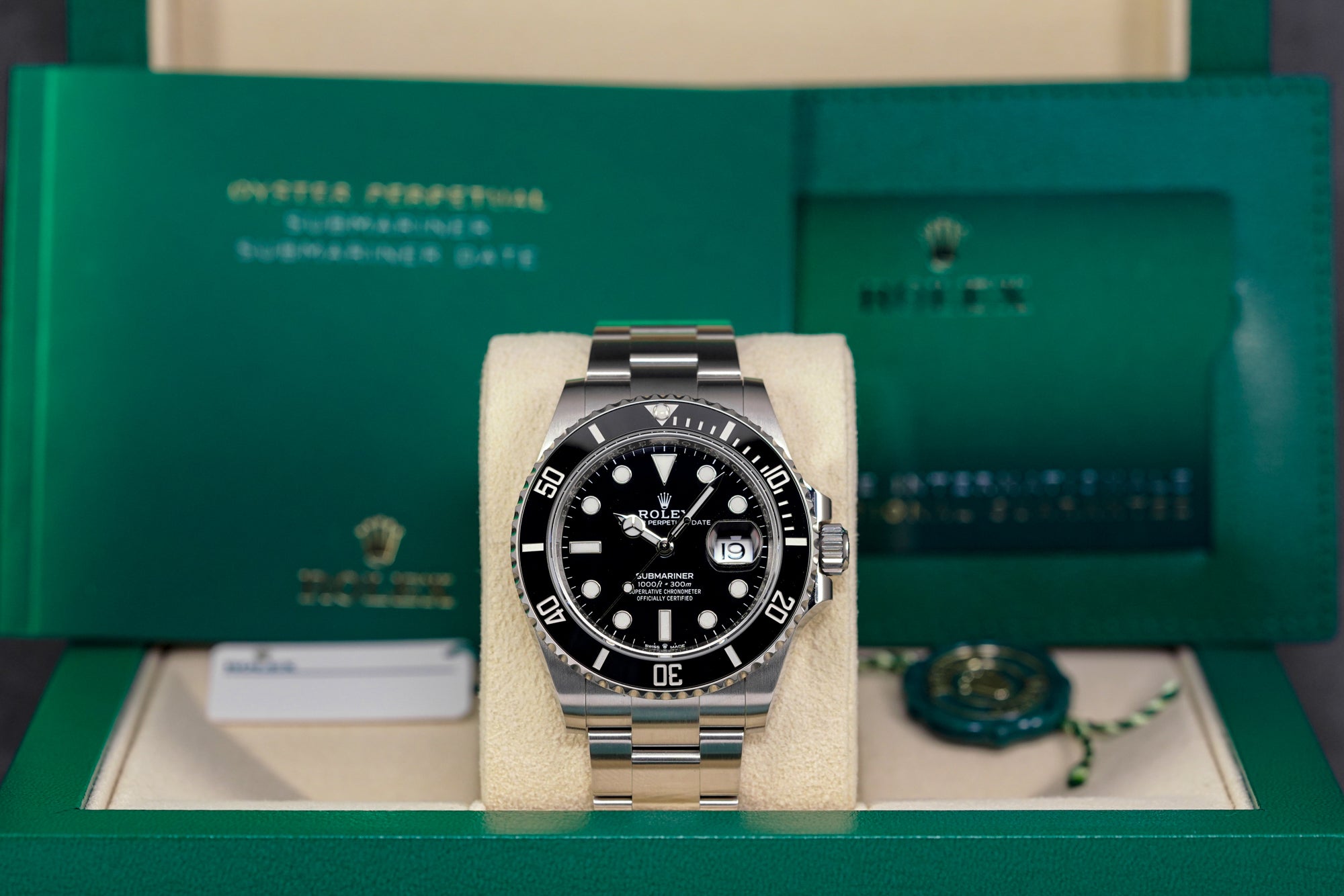 rolex submariner date 41 indonesia