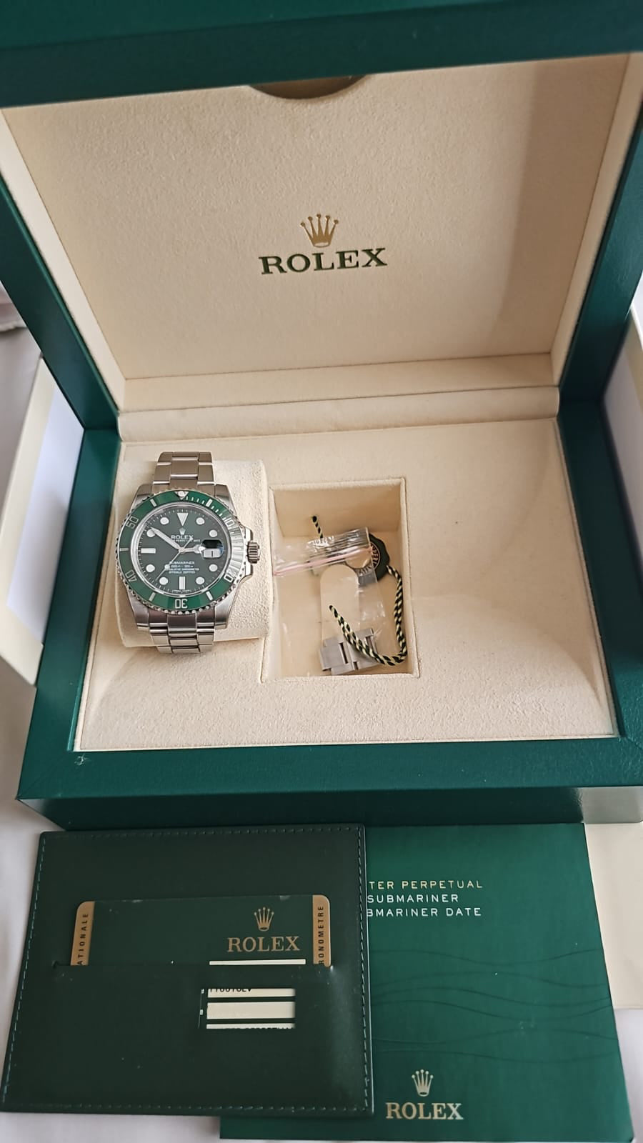 SUBMARINER DATE 40MM 'HULK' (2012)