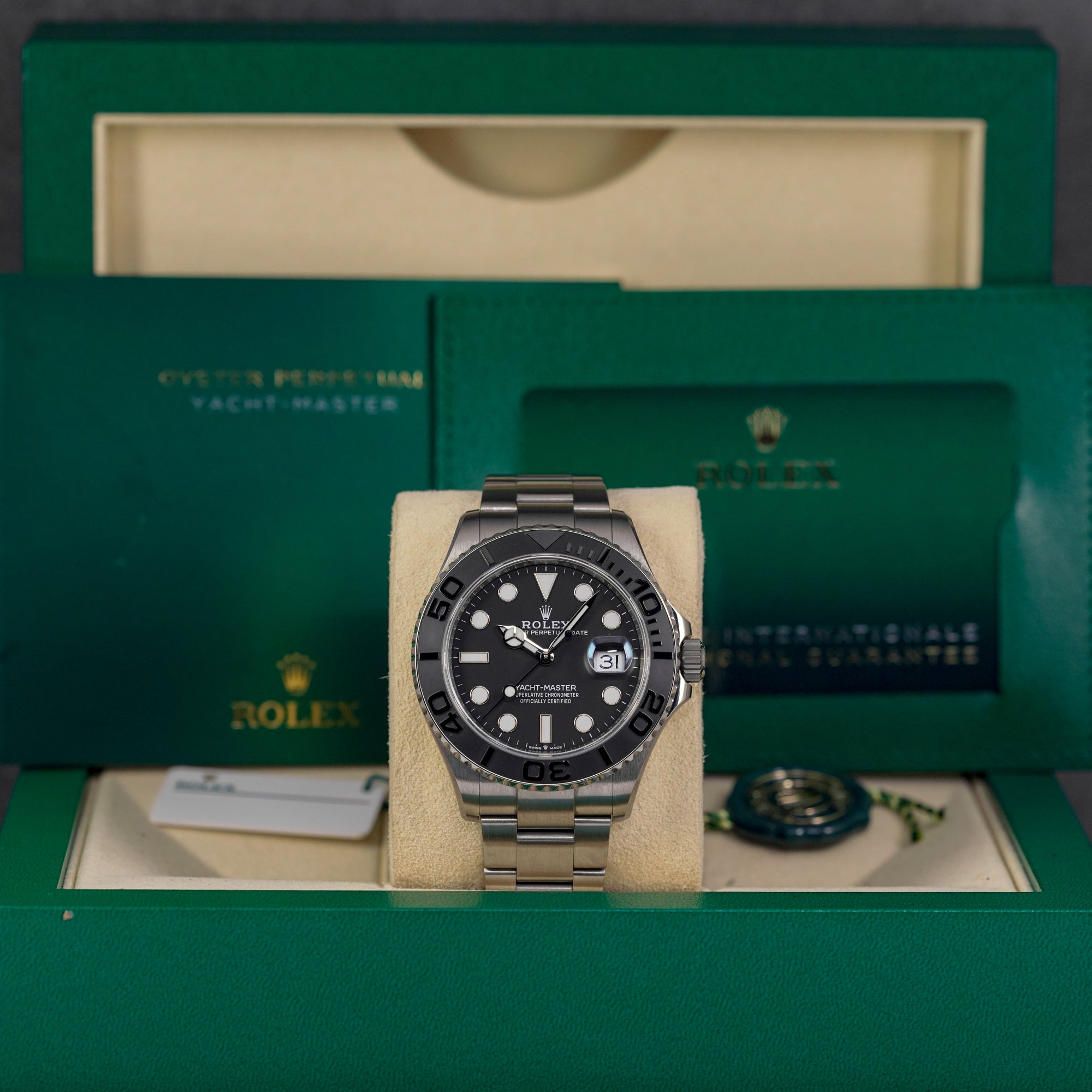 YACHT-MASTER 42MM RLX TITANIUM BLACK DIAL (2024)