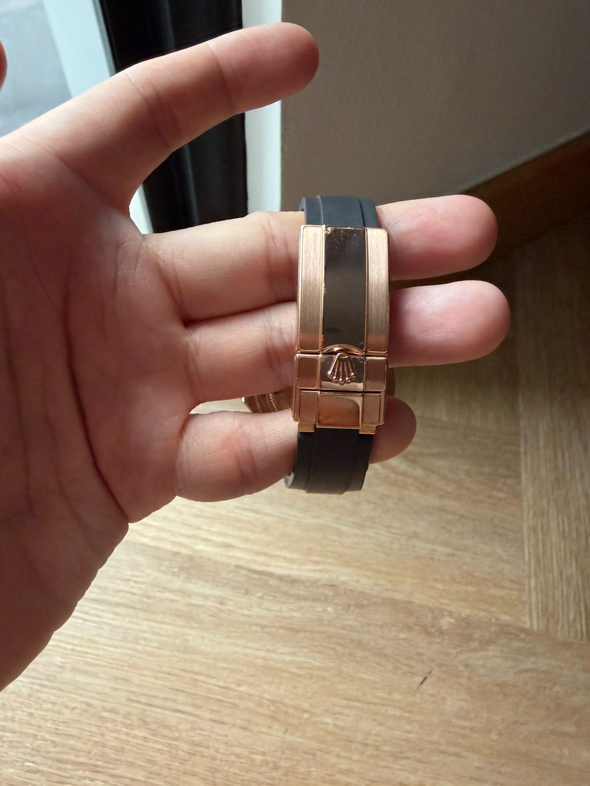YACHT-MASTER 37MM OYSTERFLEX ROSEGOLD (2016)