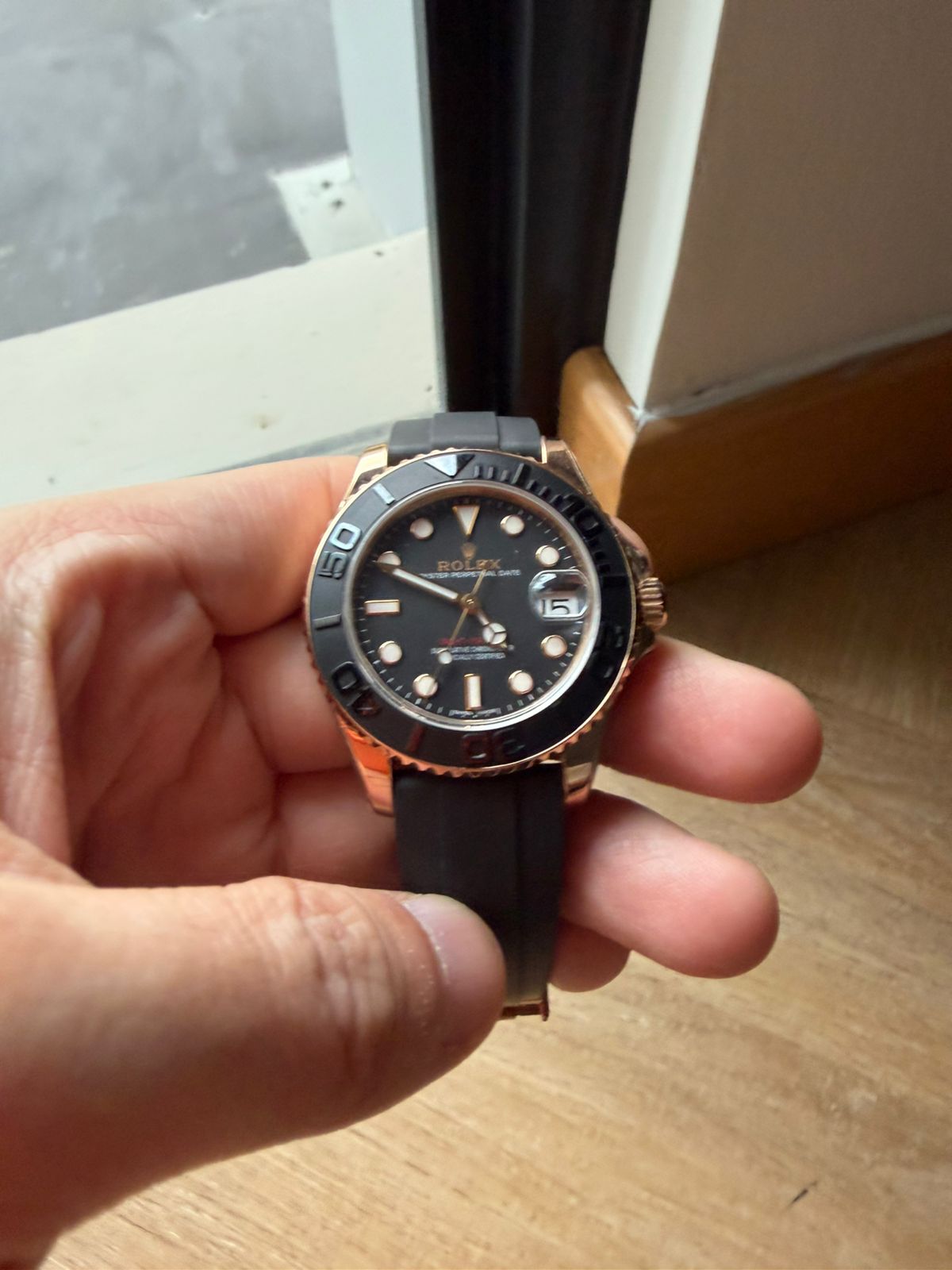 YACHT-MASTER 37MM OYSTERFLEX ROSEGOLD (2016)