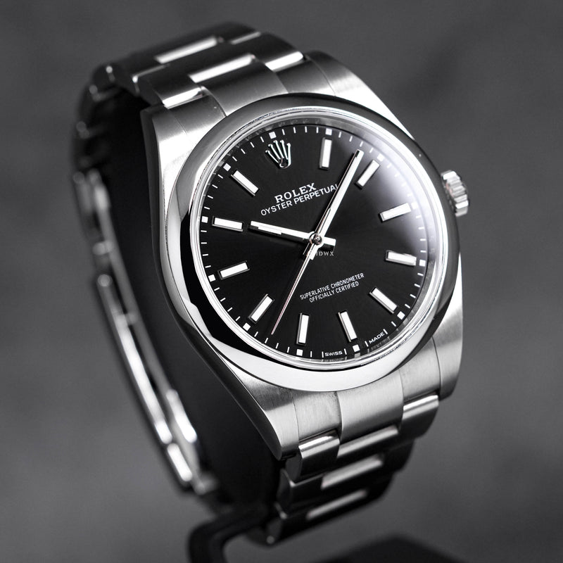 OYSTER PERPETUAL 39MM BLACK DIAL (2018)
