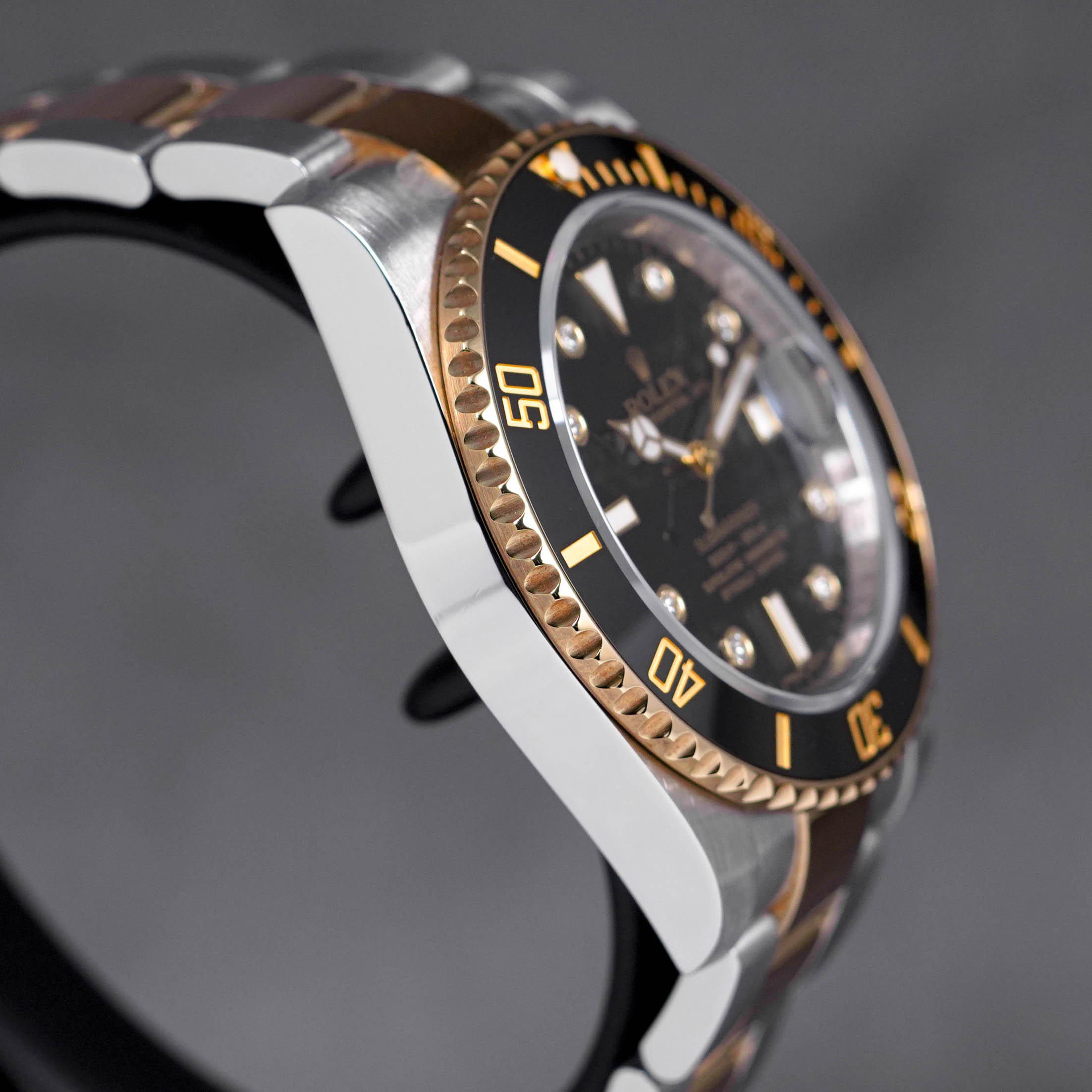 SUBMARINER DATE 40MM TWOTONE YELLOWGOLD BLACK DIAMOND DIAL (2013)