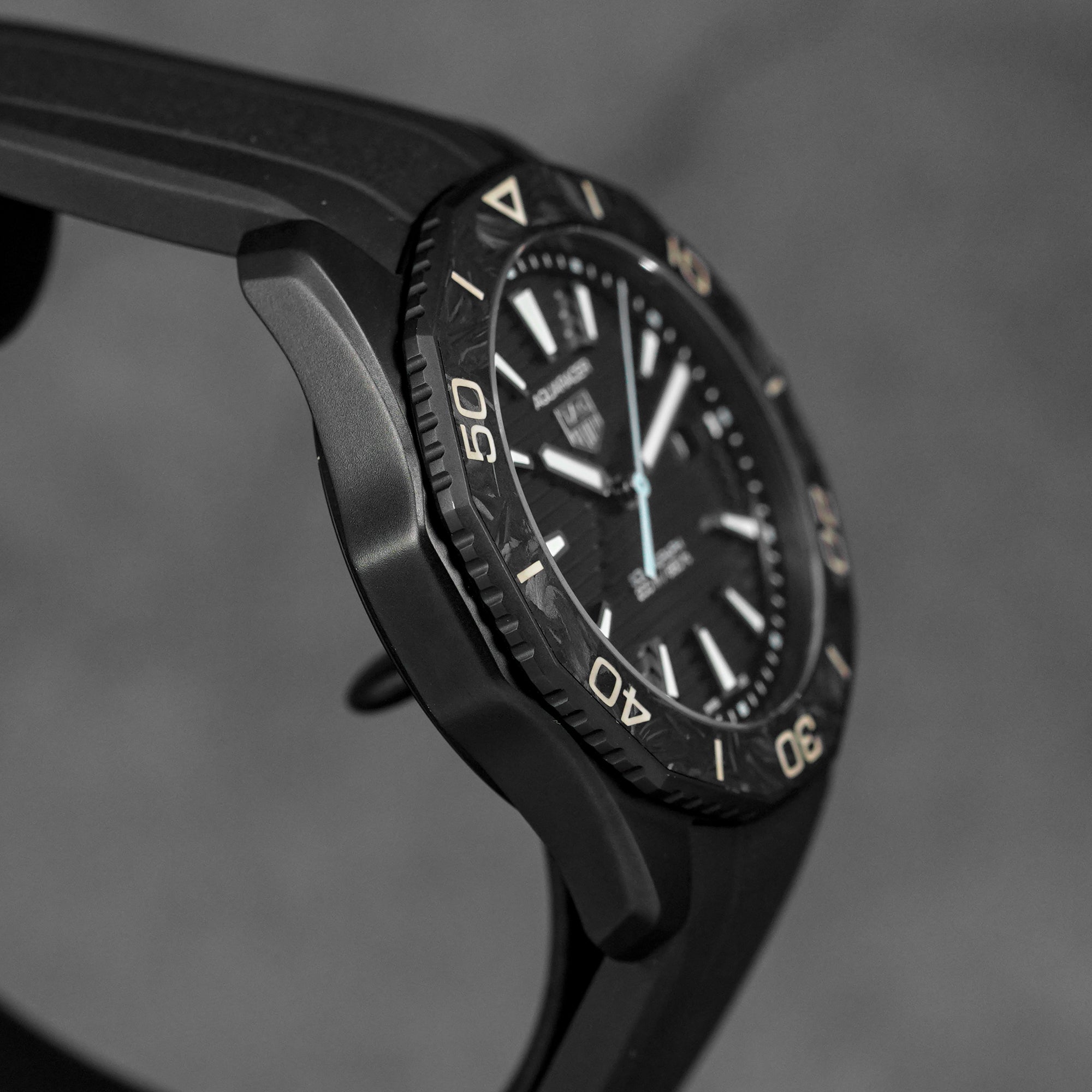harga tag heuer aquaracer 200 solargraph black