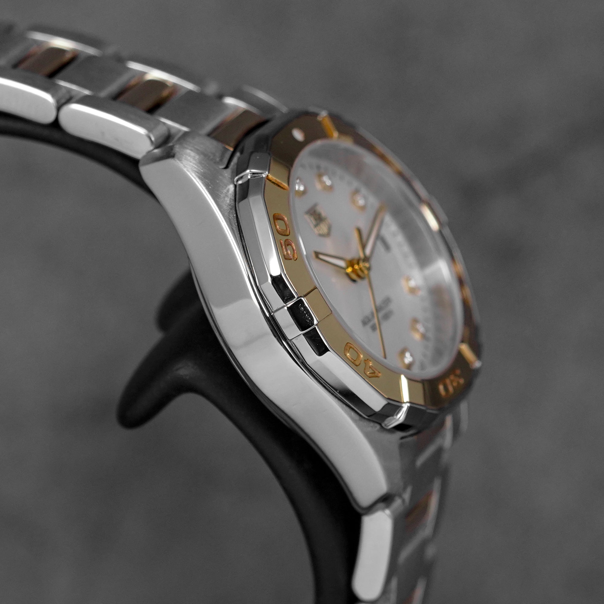 AQUARACER LADY 27MM TWOTONE YELLOWGOLD MOP DIAMOND DIAL (2015)