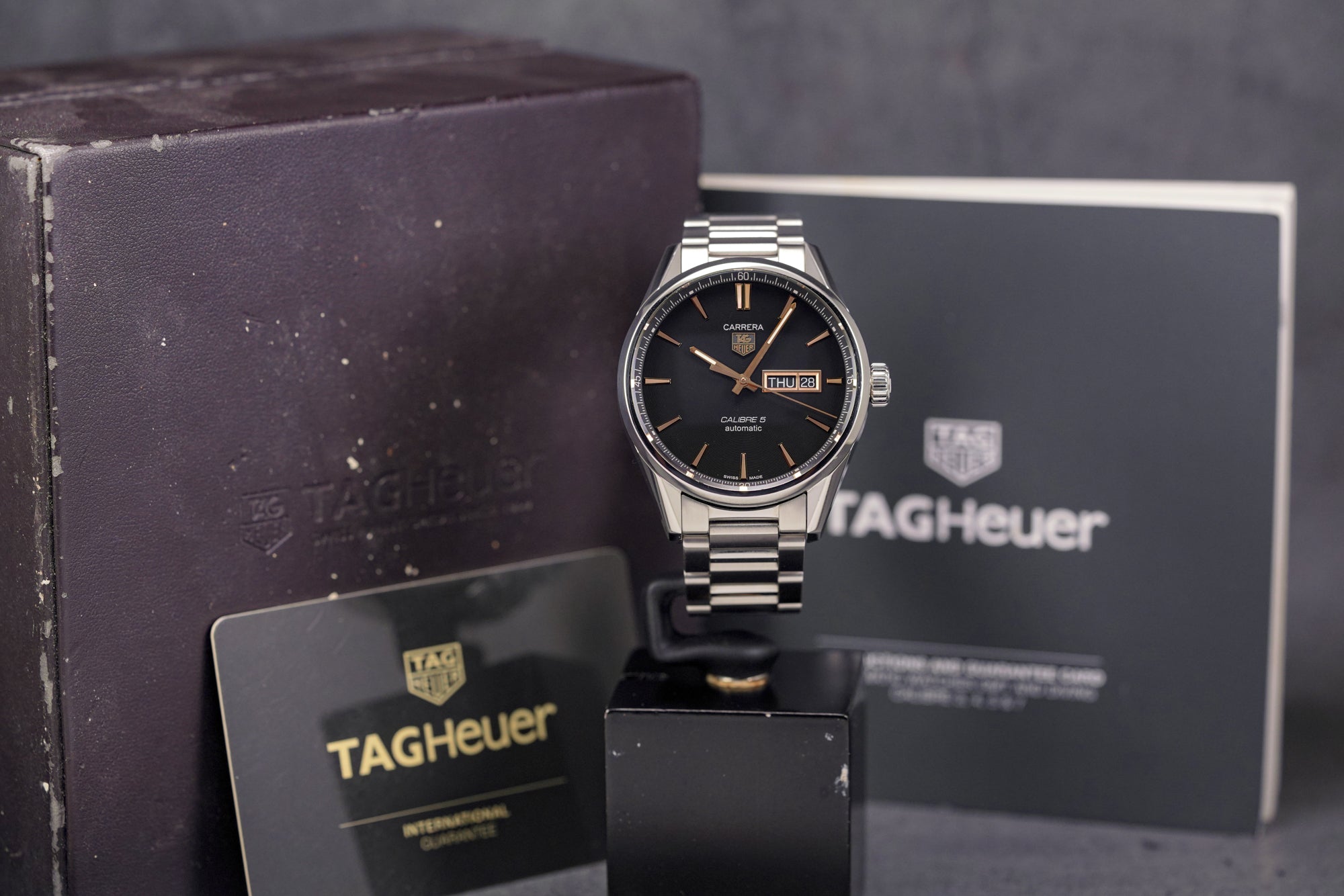 harga tag heuer carrera calibre 5 day date