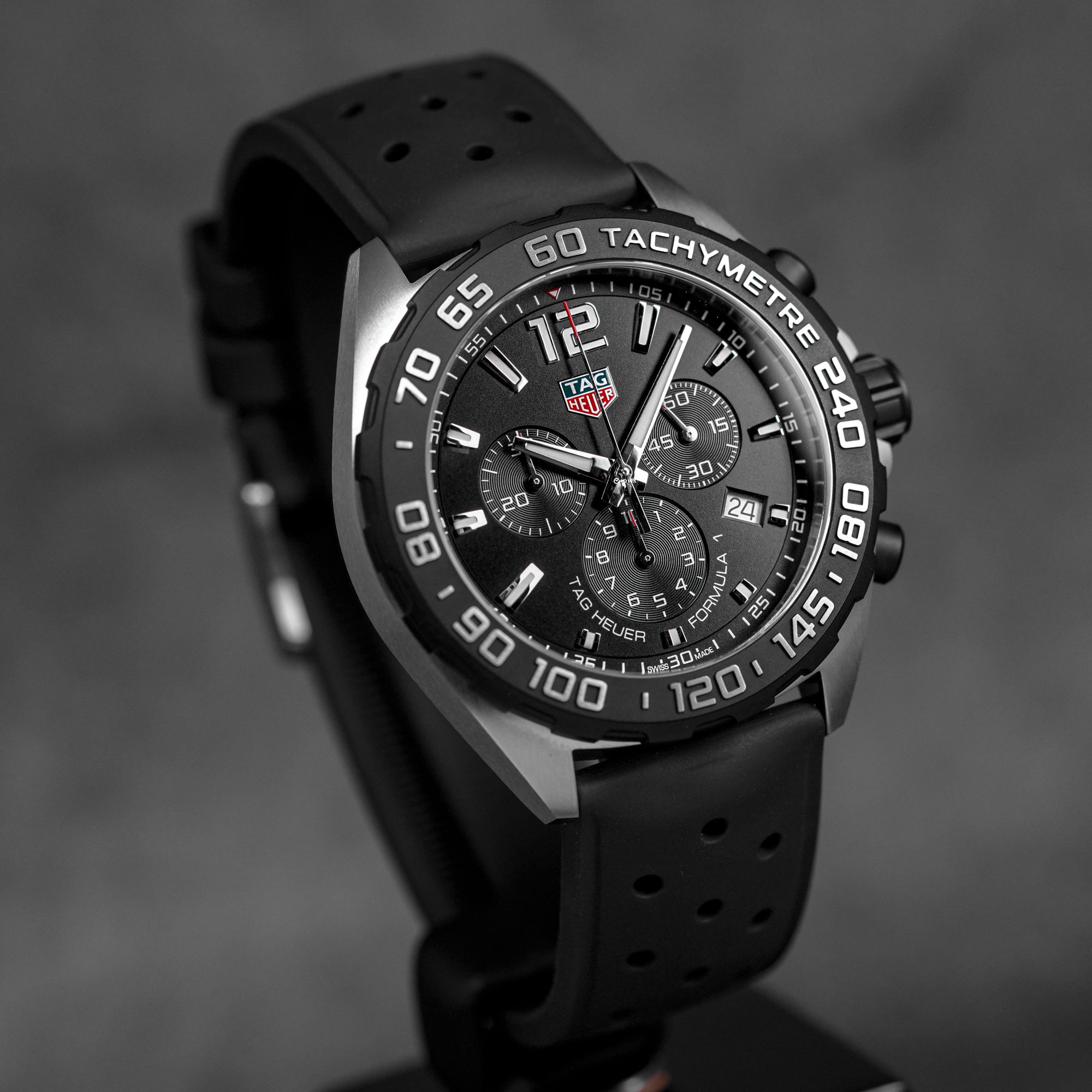 TAG HEUER FORMULA 1 CHRONOGRAPH 43MM BLACK DIAL (2026) - IDWX