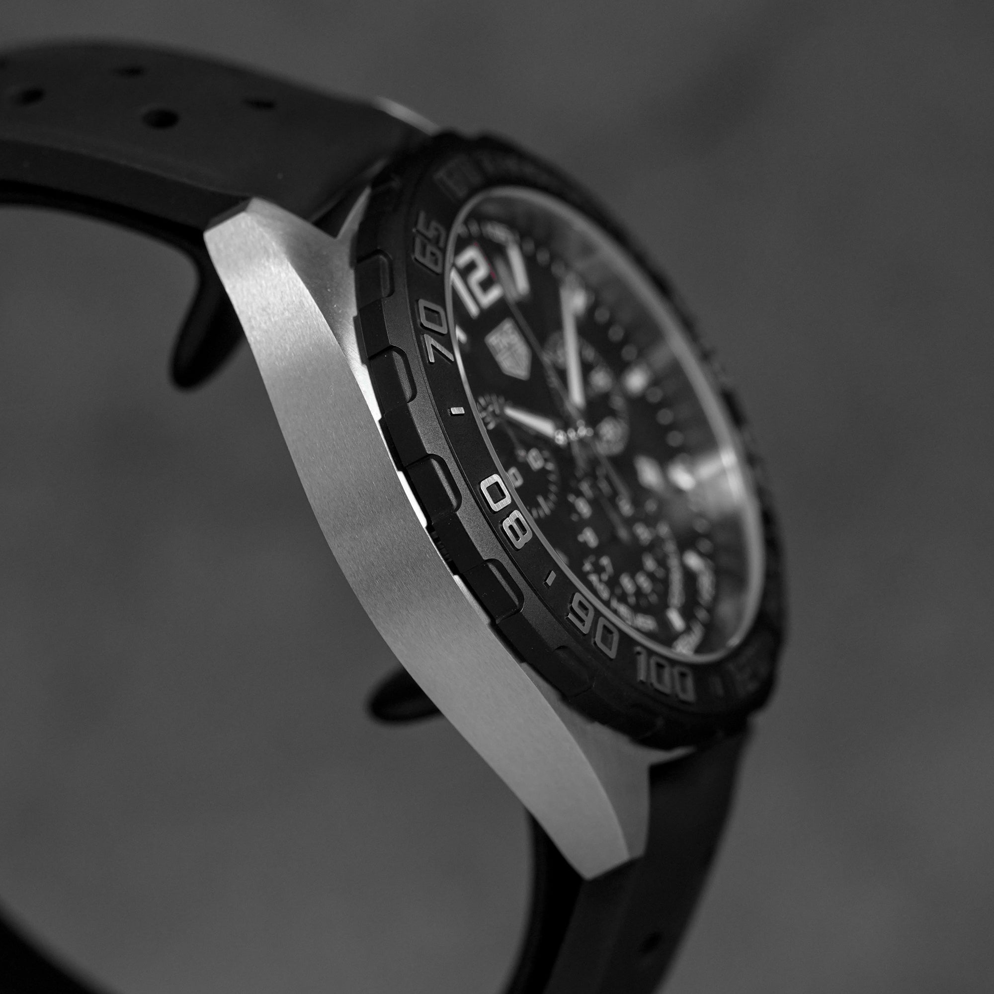 FORMULA 1 CHRONOGRAPH 43MM BLACK DIAL (2026)