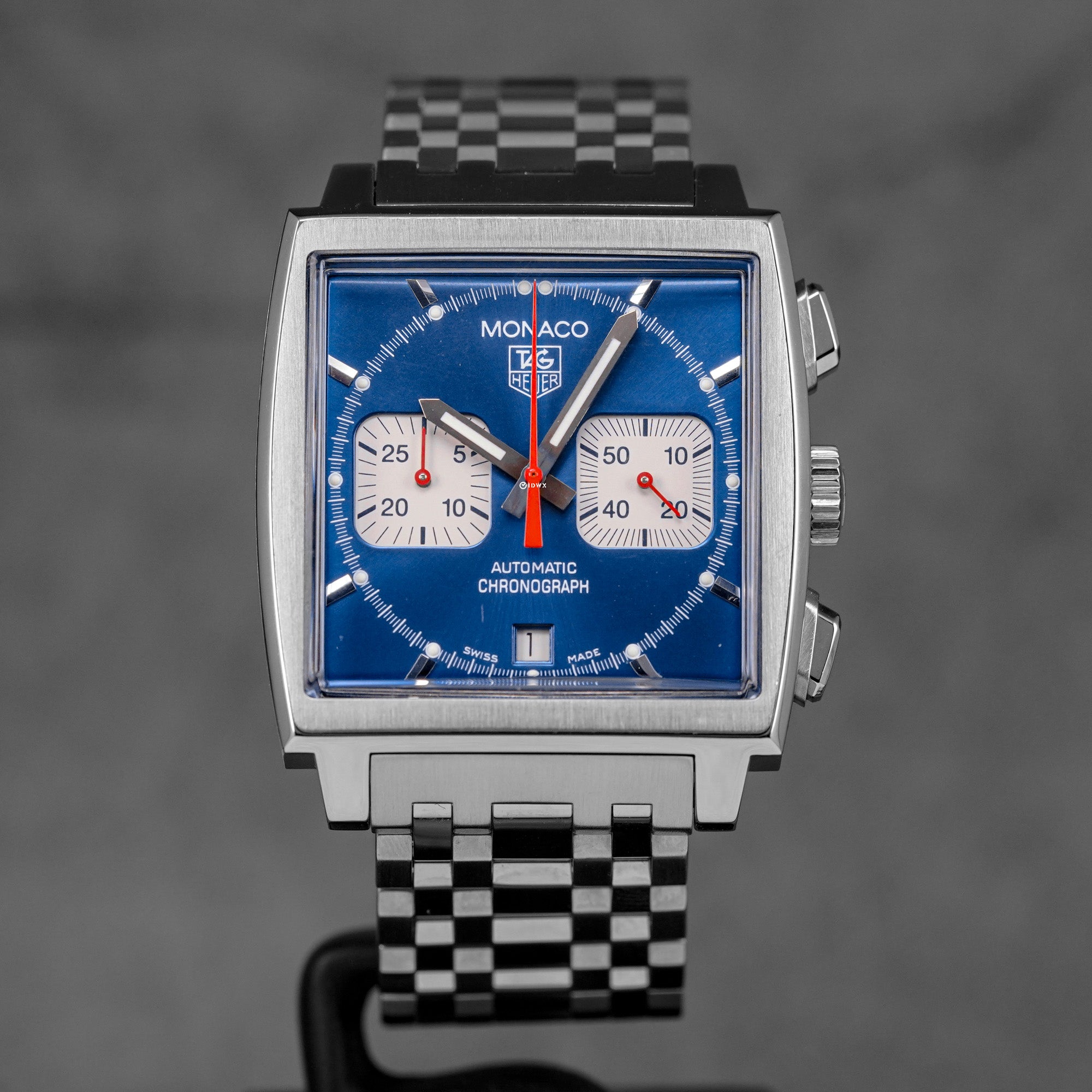 harga tag heuer monaco steve mcqueen