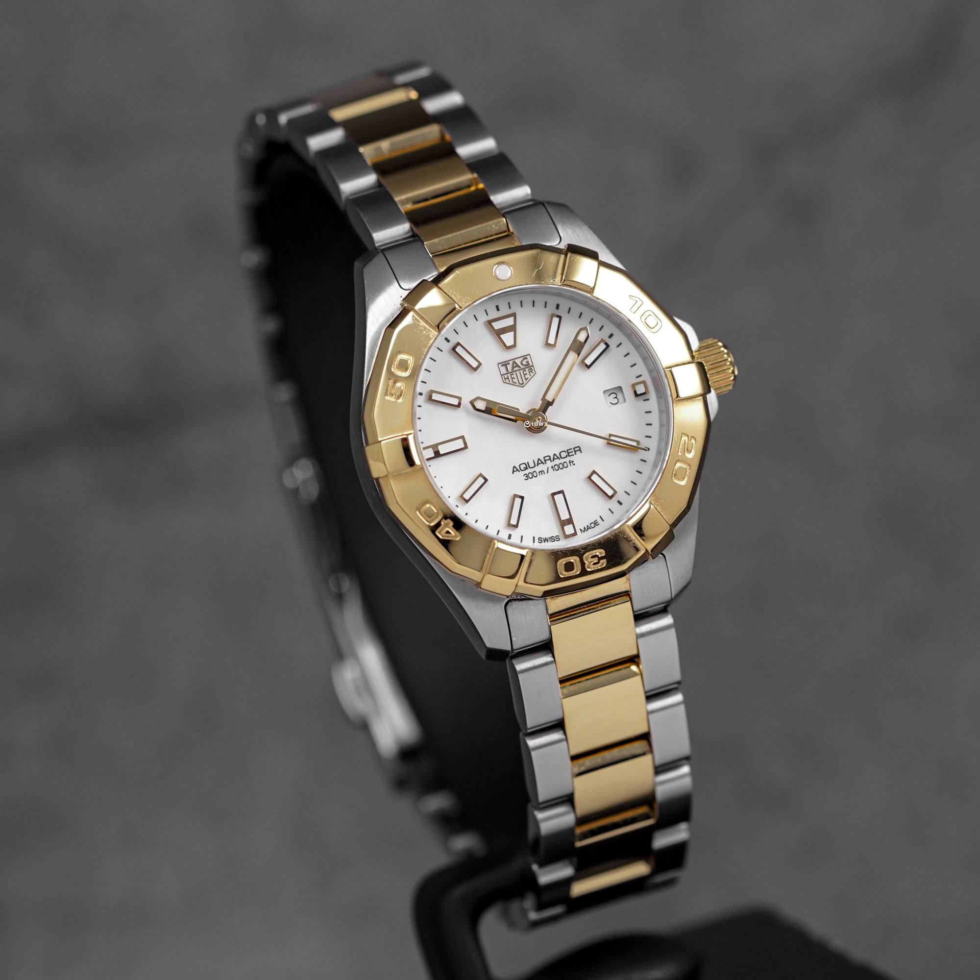 AQUARACER DATE 27MM TWOTONE YELLOWGOLD WHITE DIAL (2023)