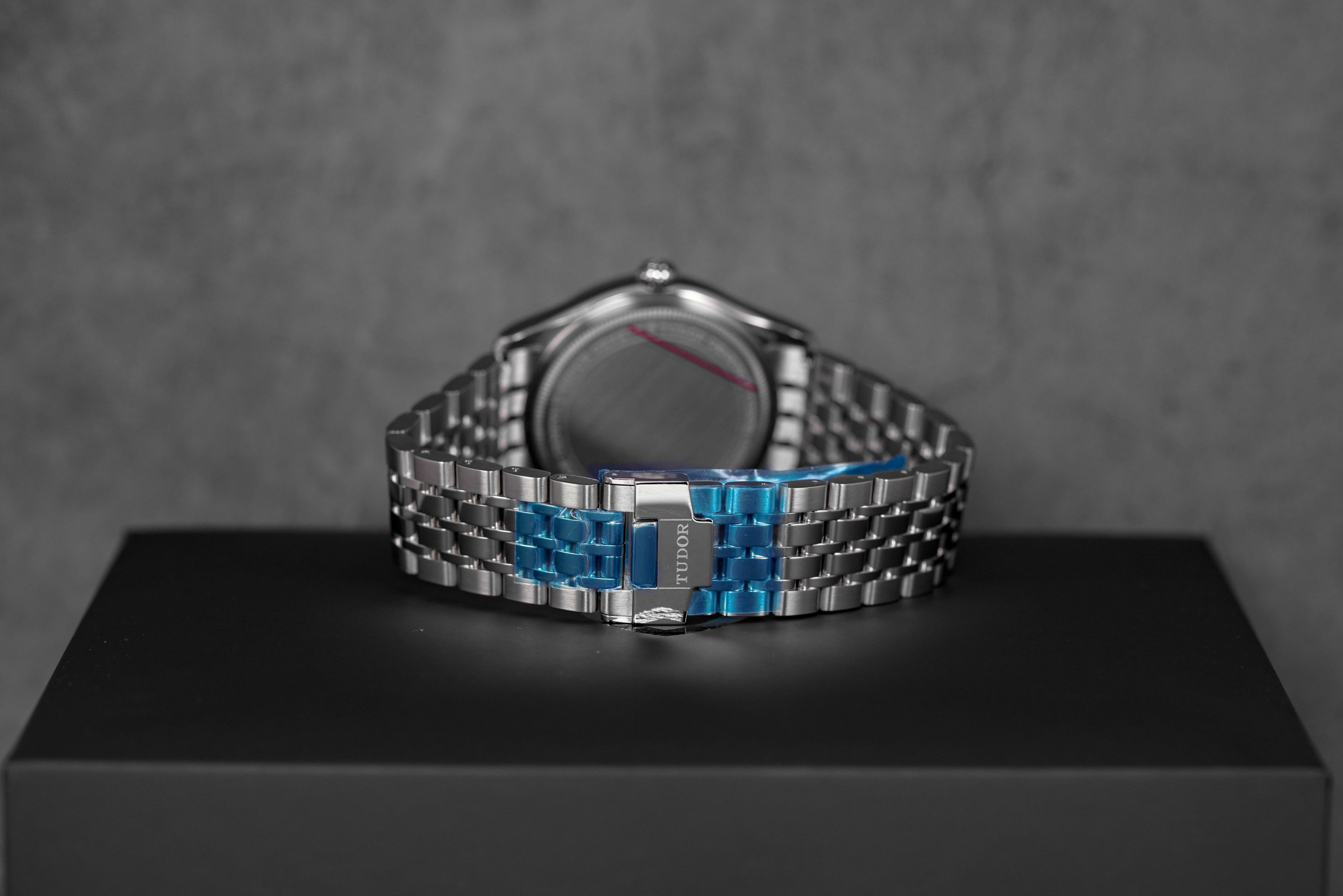 1926 39MM OPALINE-BLUE DIAL (2026)