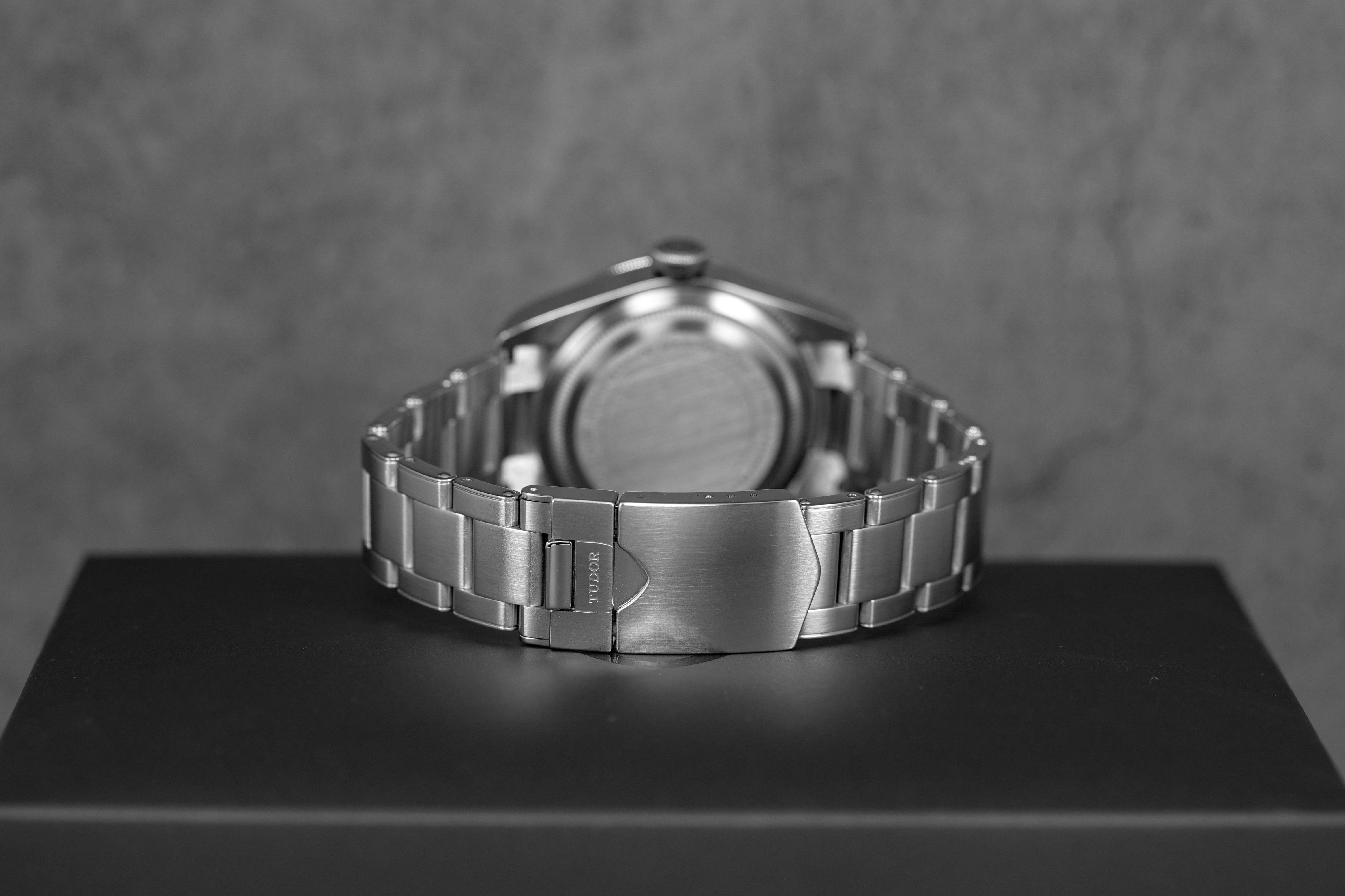 harga tudor black bay black blue 2020