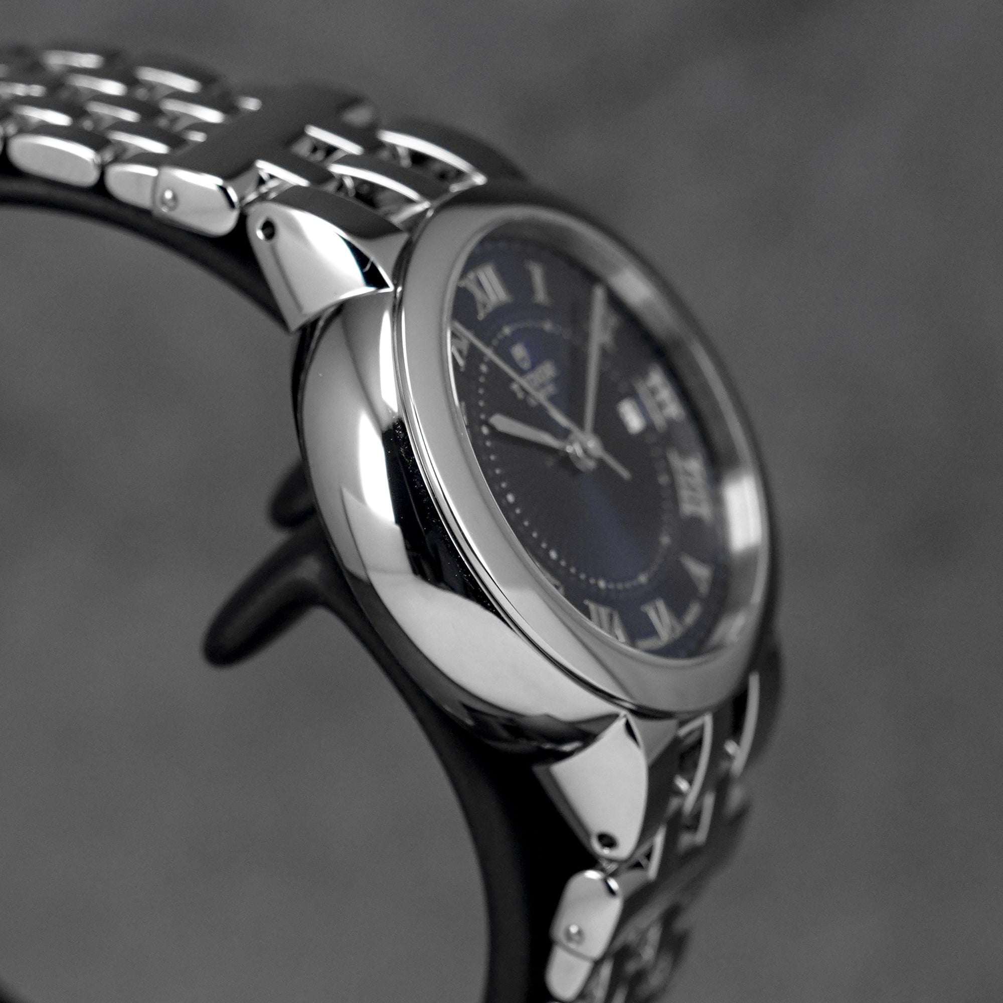 CLAIR DE ROSE 30MM BLUE DIAL (2026)