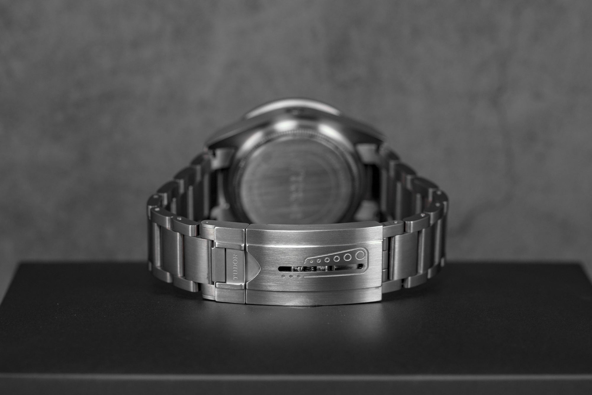 harga tudor pelagos lhd titanium black