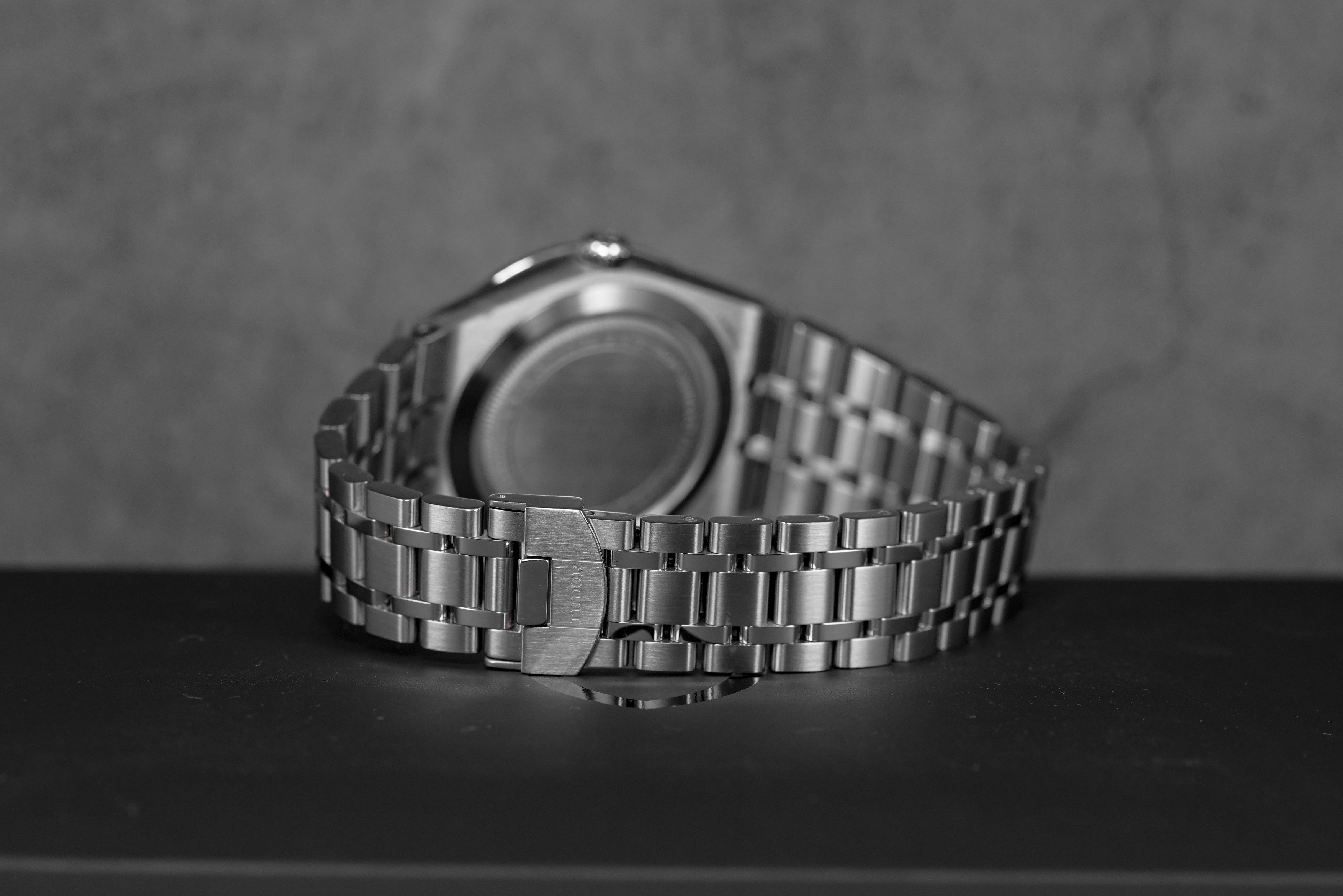 harga tudor royal 38 black