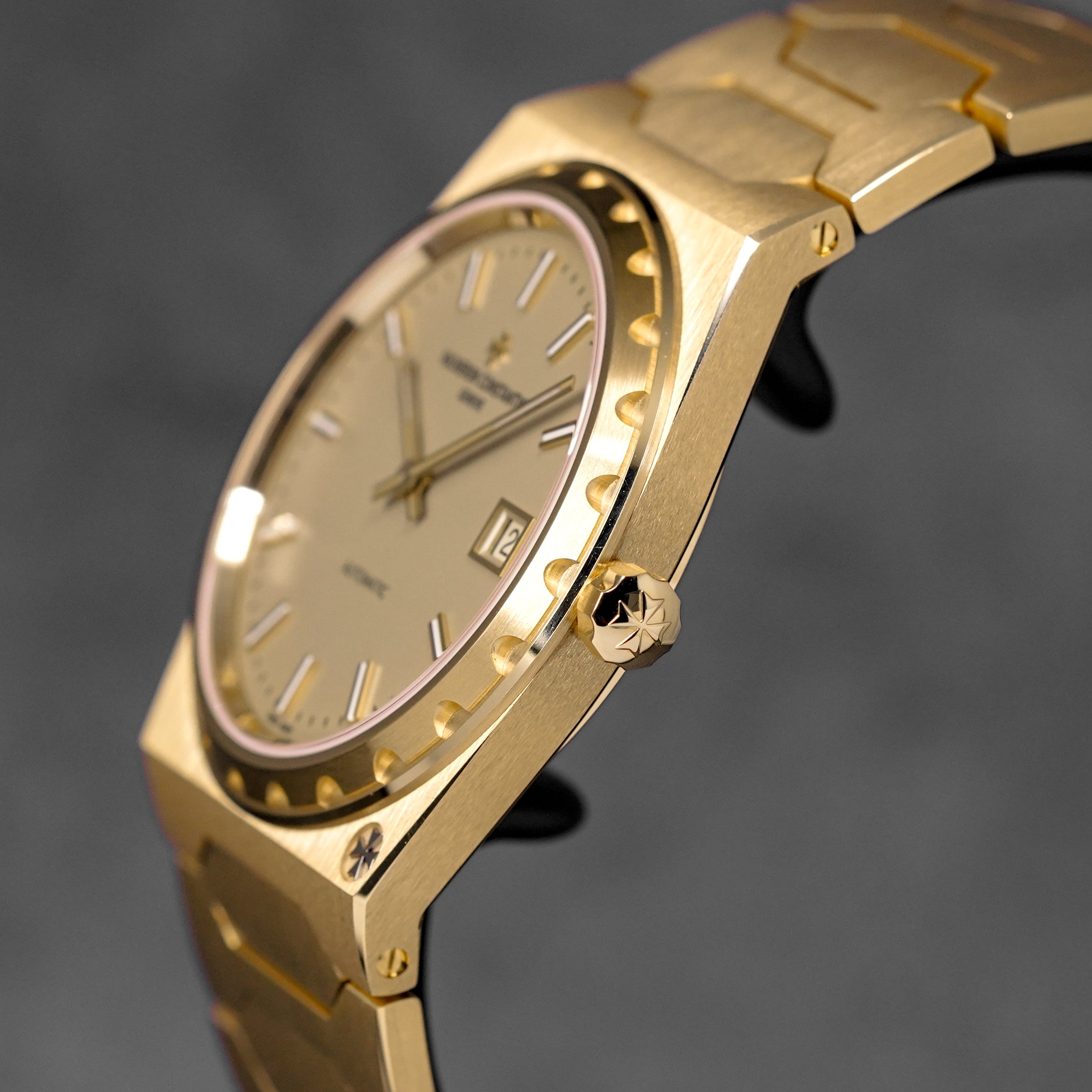 harga vacheron constantin historiques 222 yellowgold