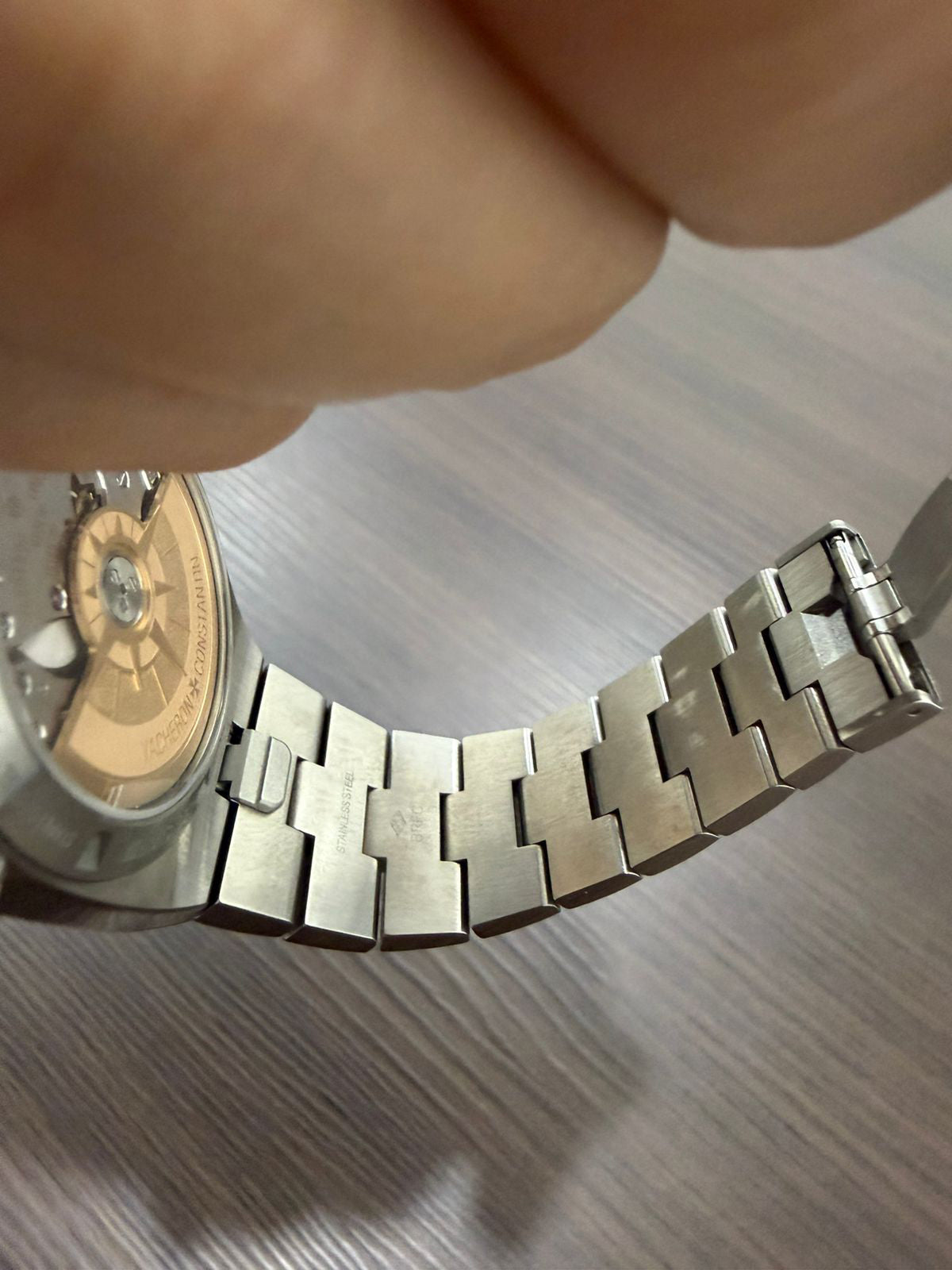 OVERSEAS BLUE DIAL (2025)