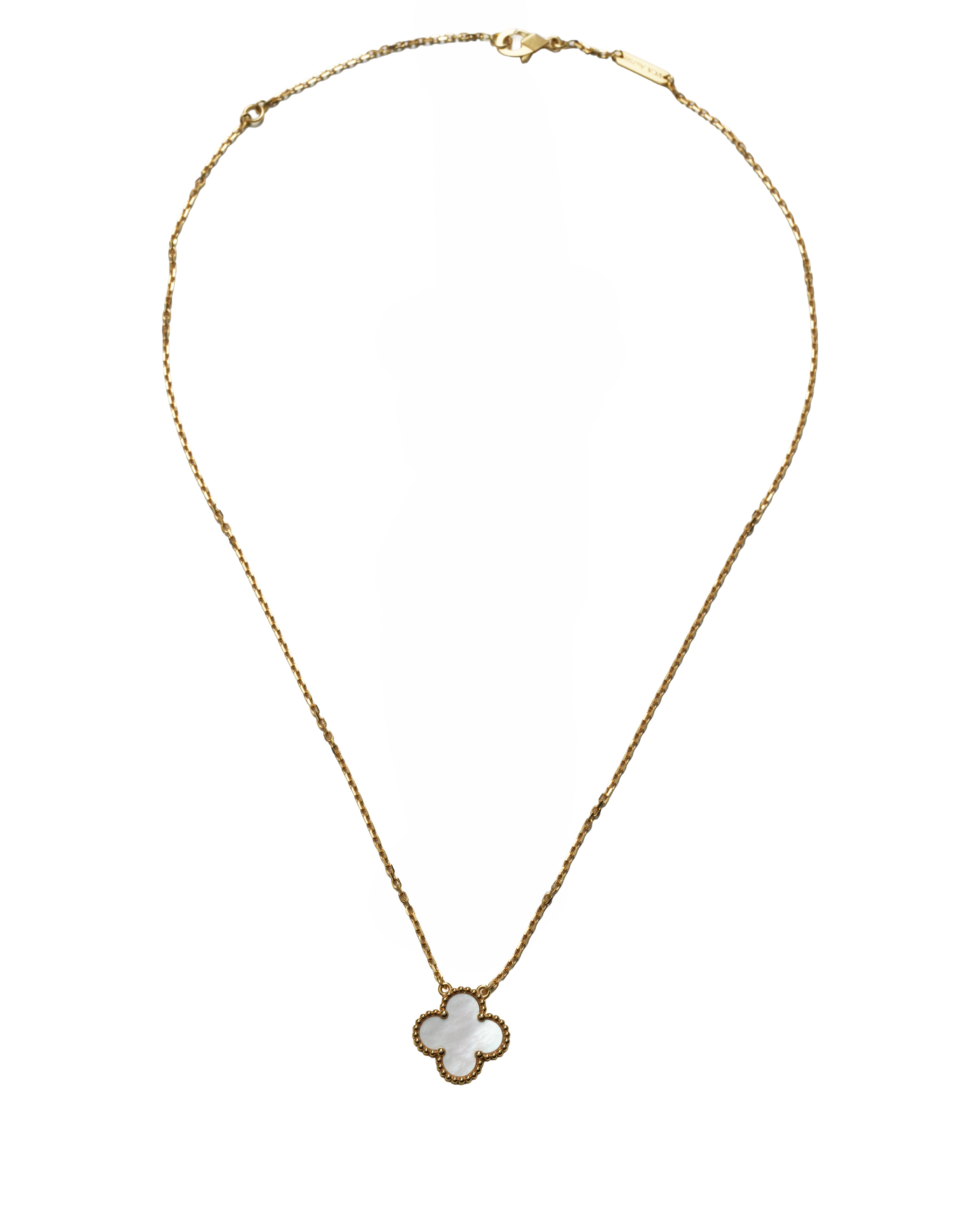 VINTAGE ALHAMBRA NECKLACE MOTHER OF PEARL
