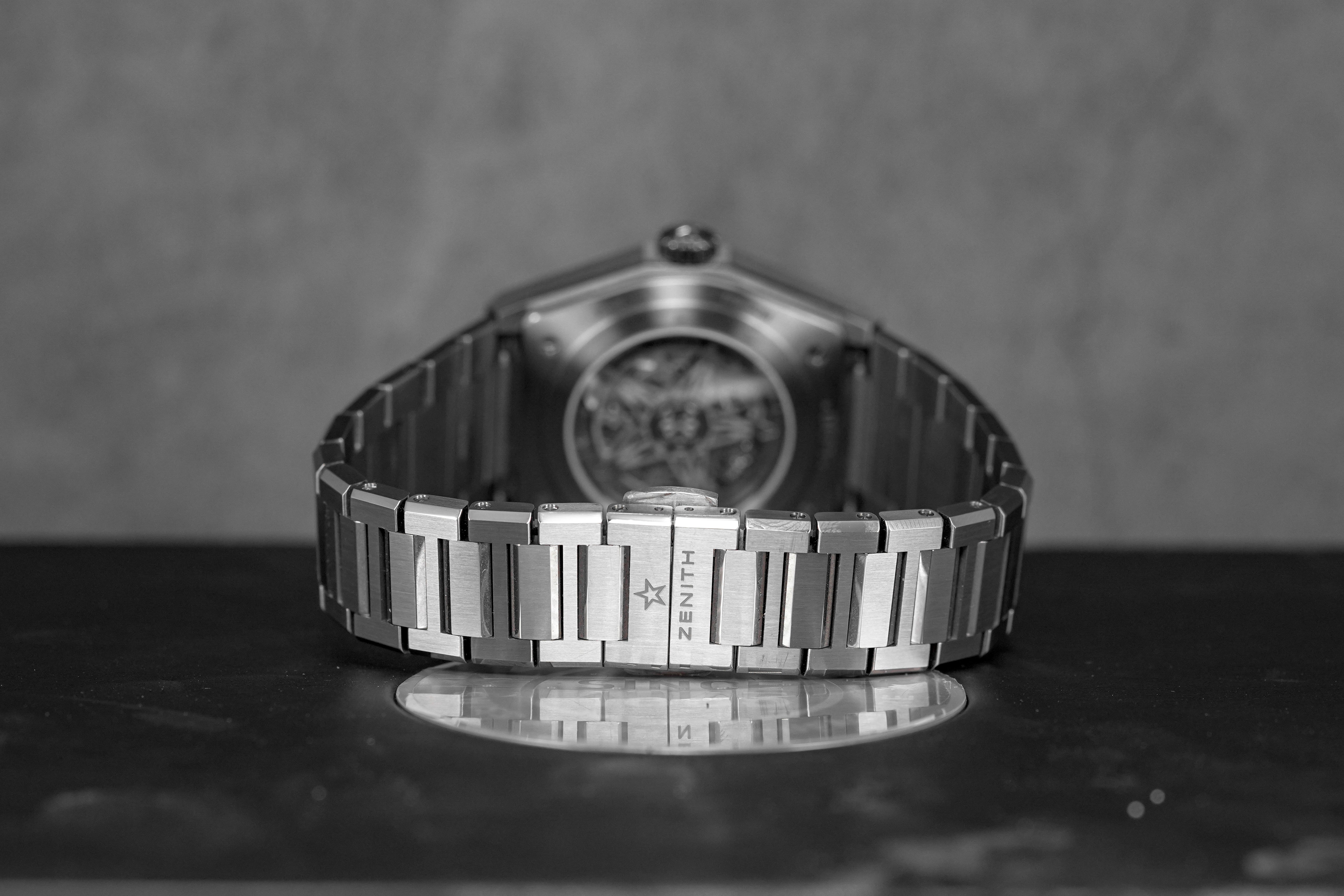 harga zenith defy classic 41 titanium skeleton