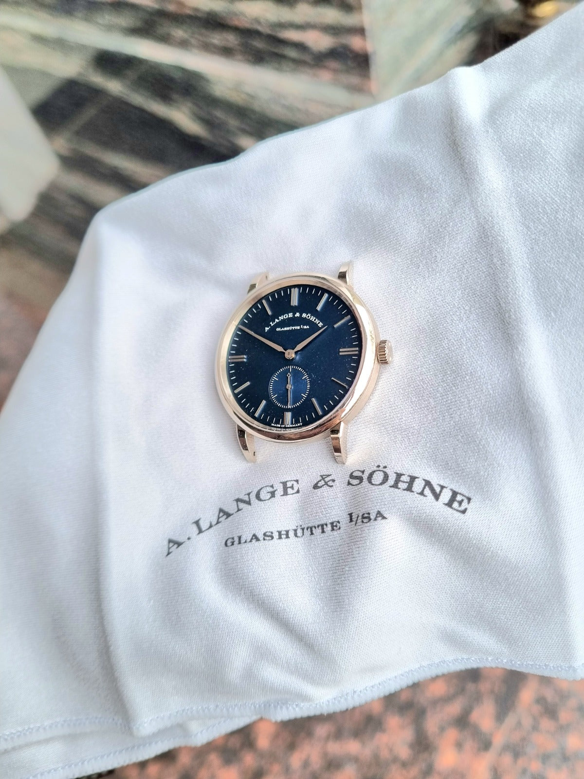 SAXONIA 25MM WHITEGOLD BLUE DIAL (2018)