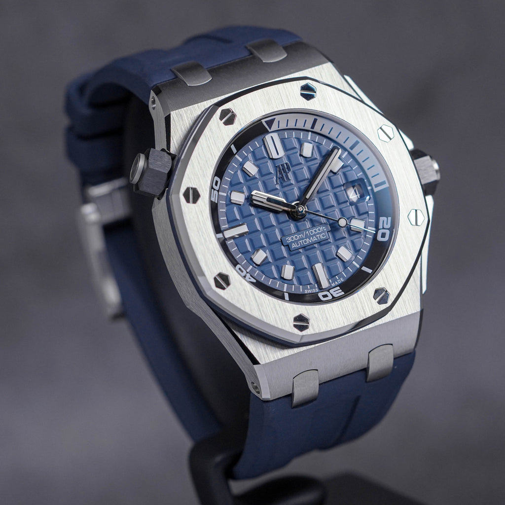 AUDEMARS PIGUET ROYAL OAK OFFSHORE 42MM DIVER BLUE DIAL (2022) - IDWX