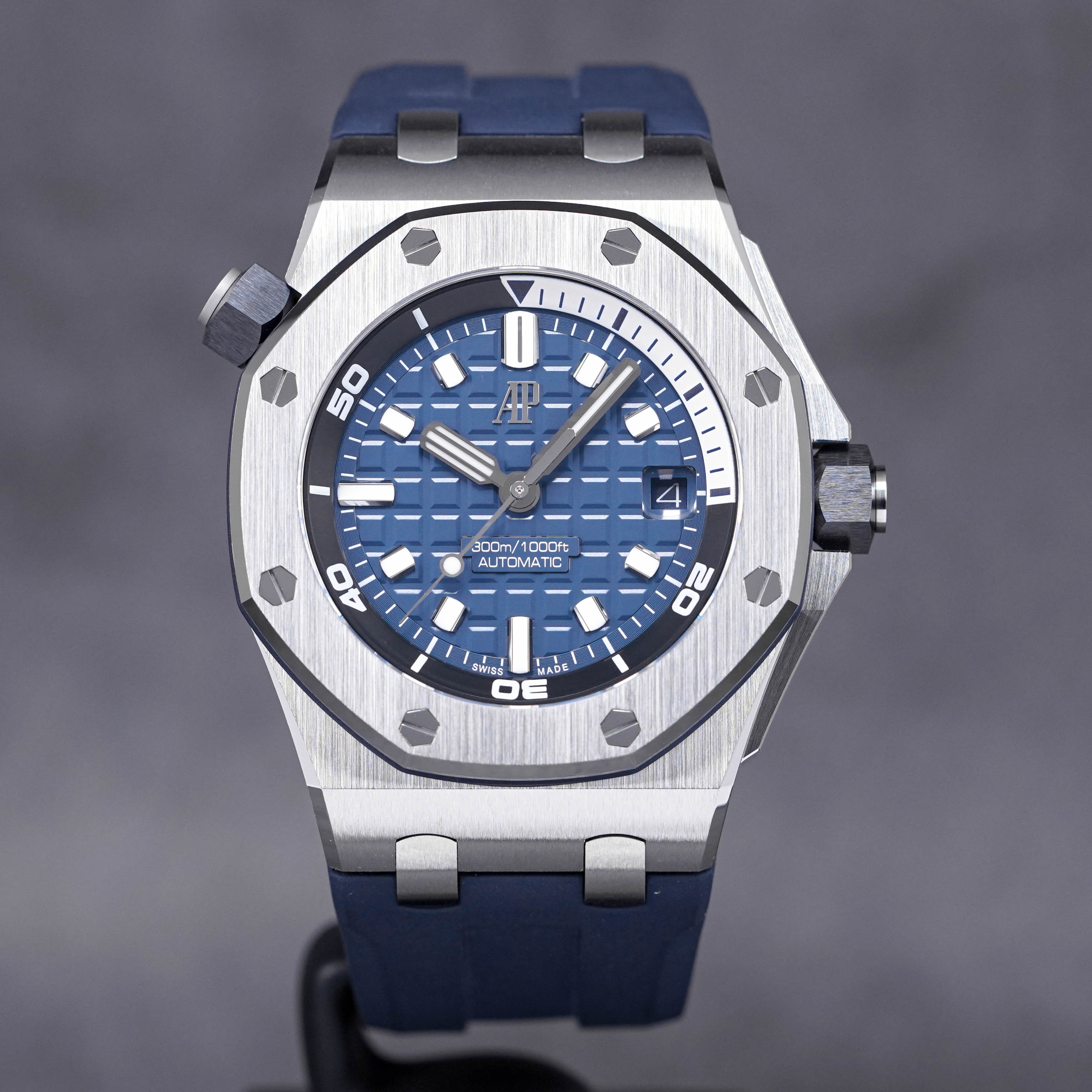 AUDEMARS PIGUET ROYAL OAK OFFSHORE 42MM DIVER BLUE DIAL 2022 IDWX