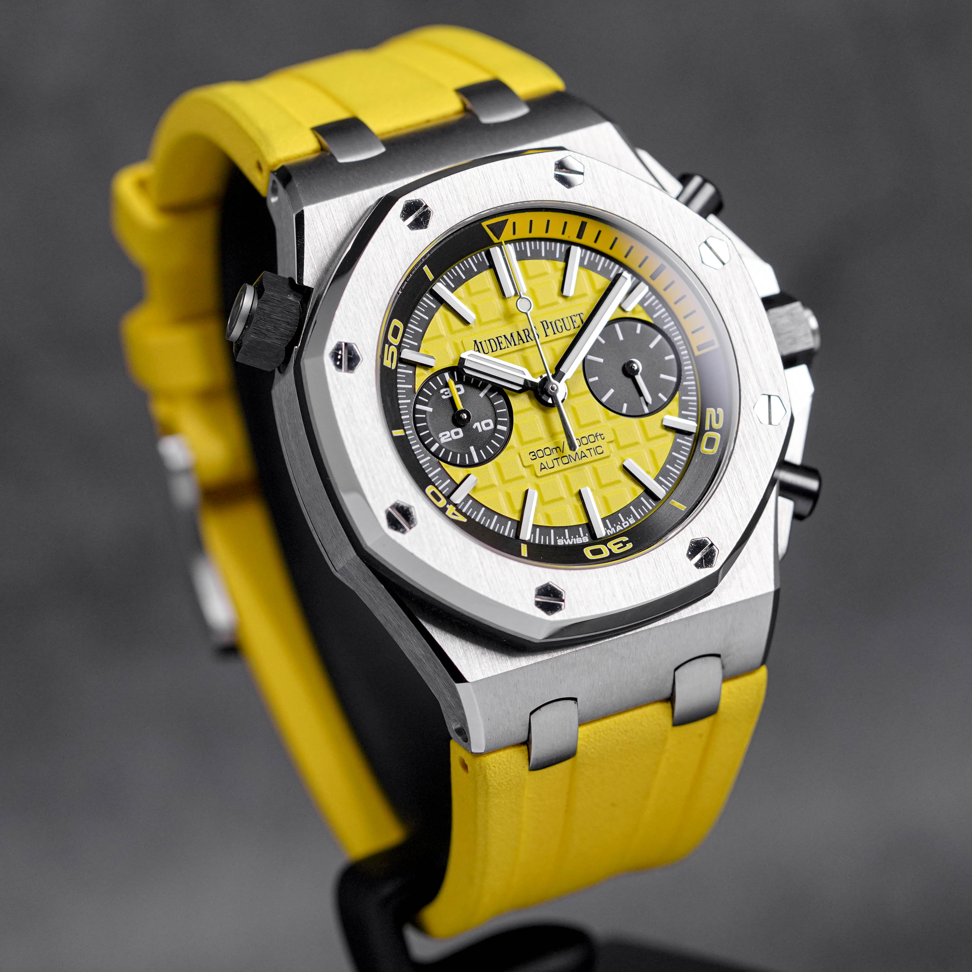 ROYAL OAK OFFSHORE CHRONOGRAPH 42MM DIVER YELLOW (2016)