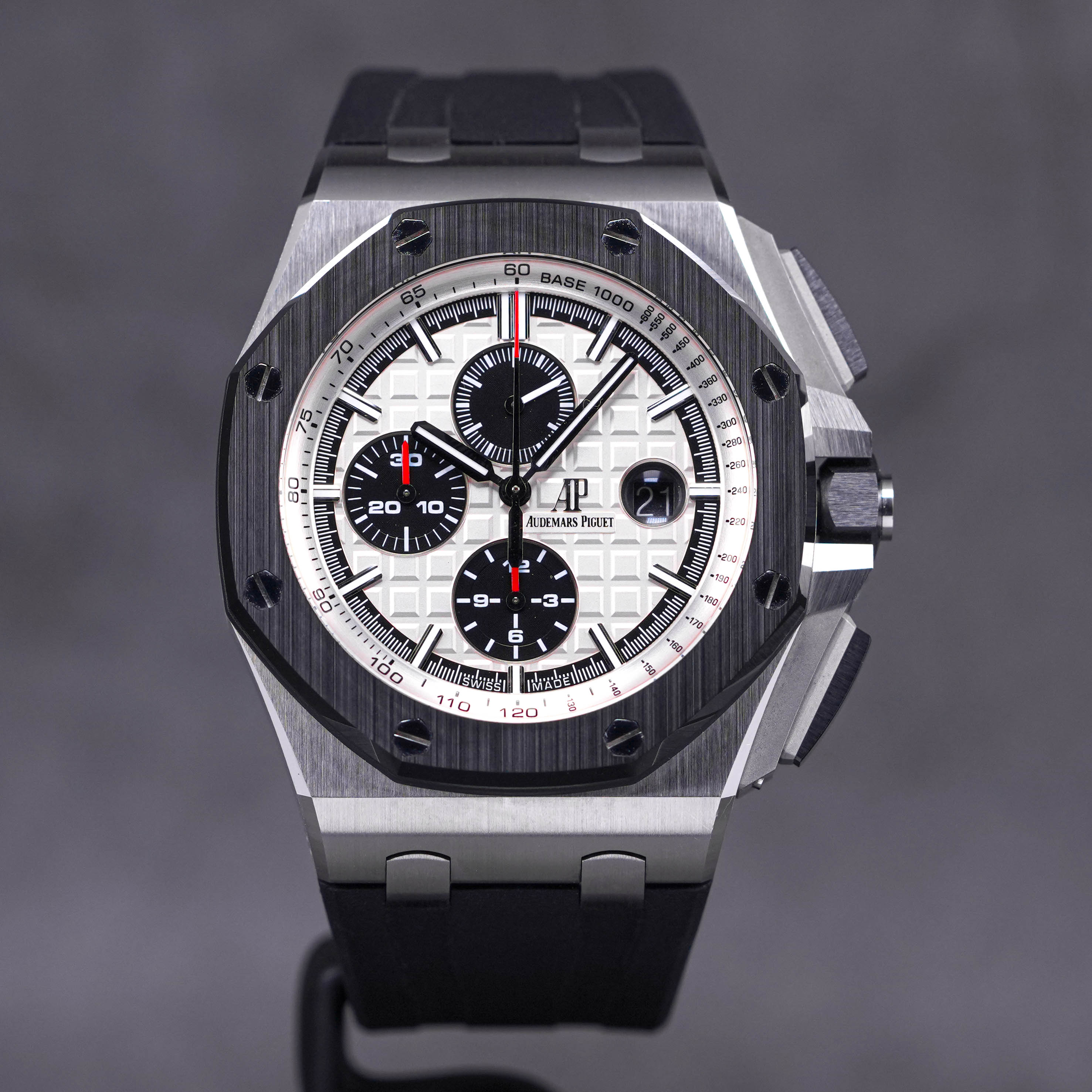 ROYAL OAK OFFSHORE CHRONOGRAPH 44MM NOVELTY WHITE PANDA DIAL (2016)