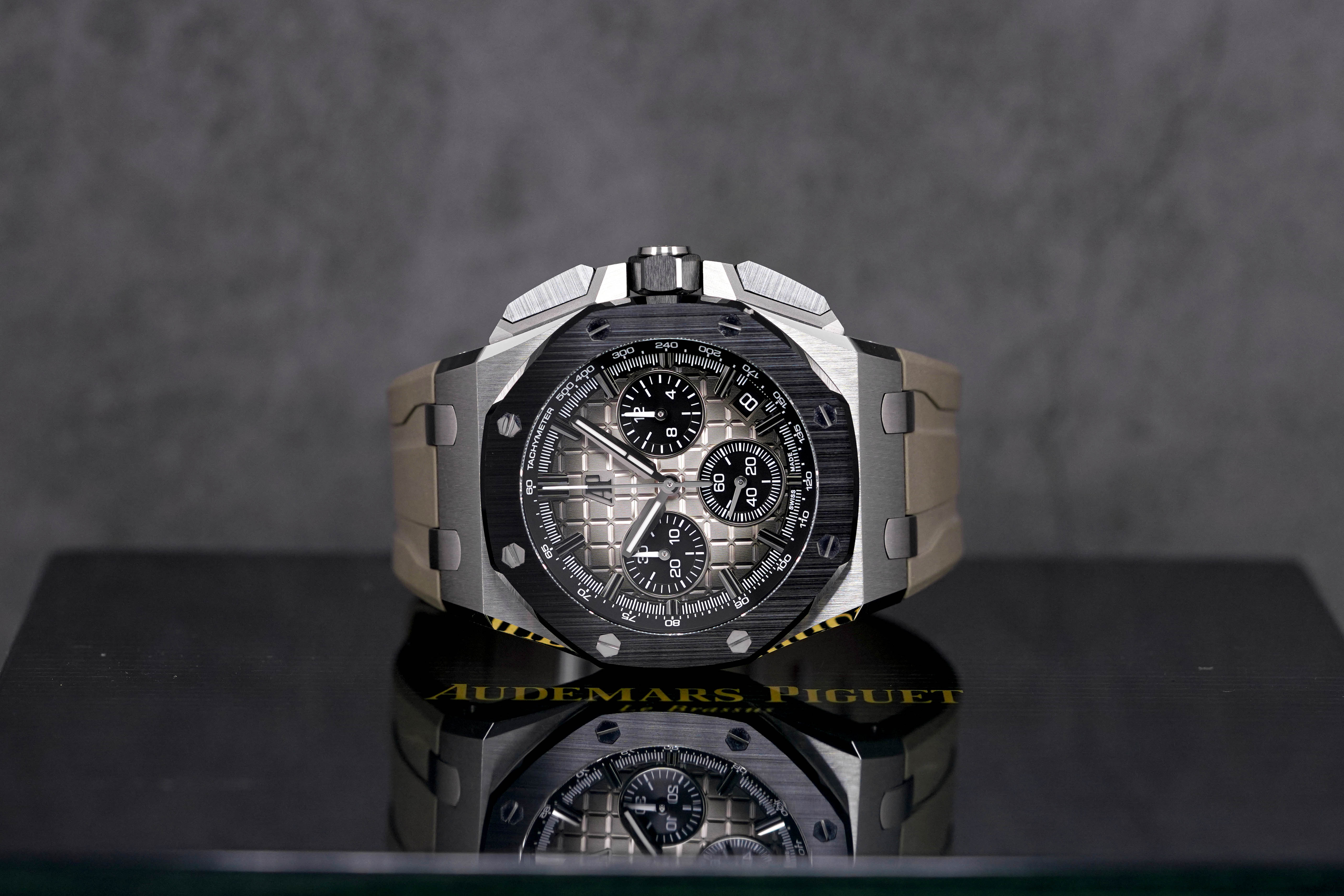 ROYAL OAK OFFSHORE CHRONOGRAPH 43MM 'TAUPE' (2021)