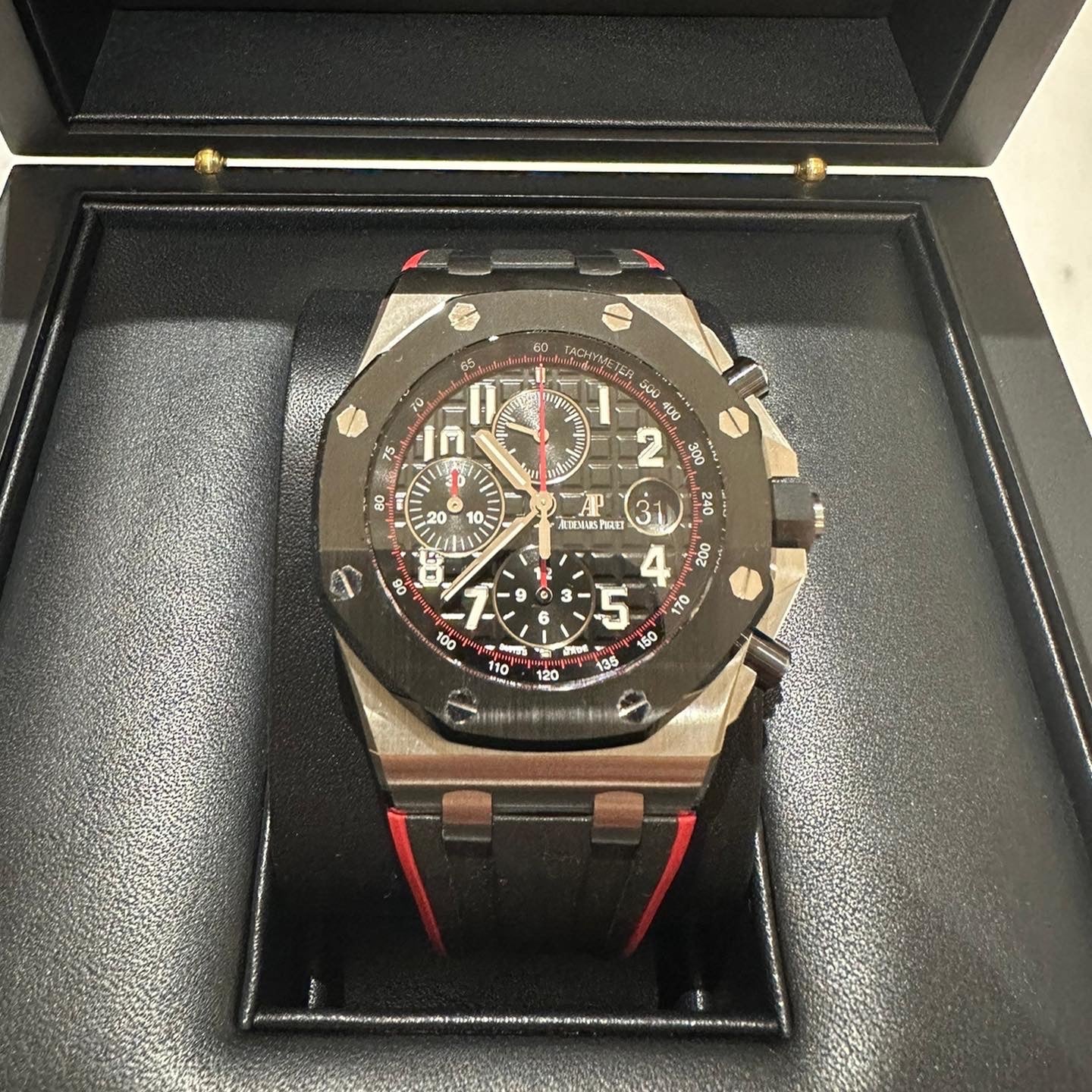 AUDEMARS PIGUET ROYAL OAK OFFSHORE 42MM