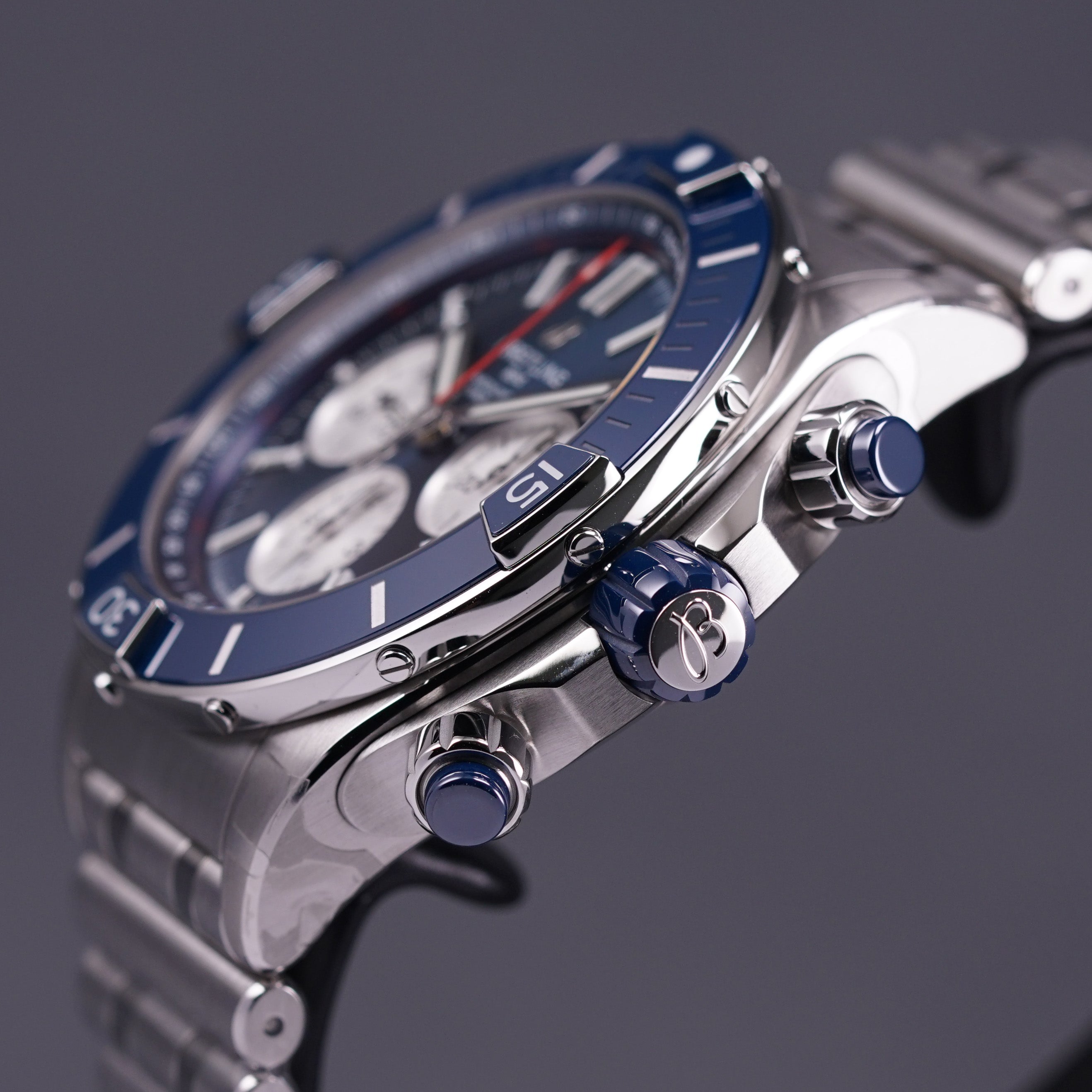 SUPER CHRONOMAT B01 BLUE DIAL