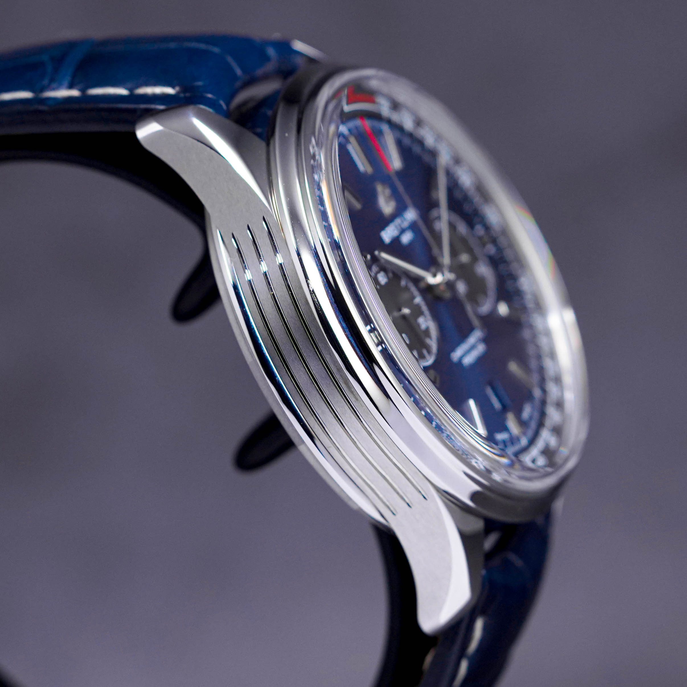 B01 42MM CHRONOGRAPH BLUE DIAL (2021)