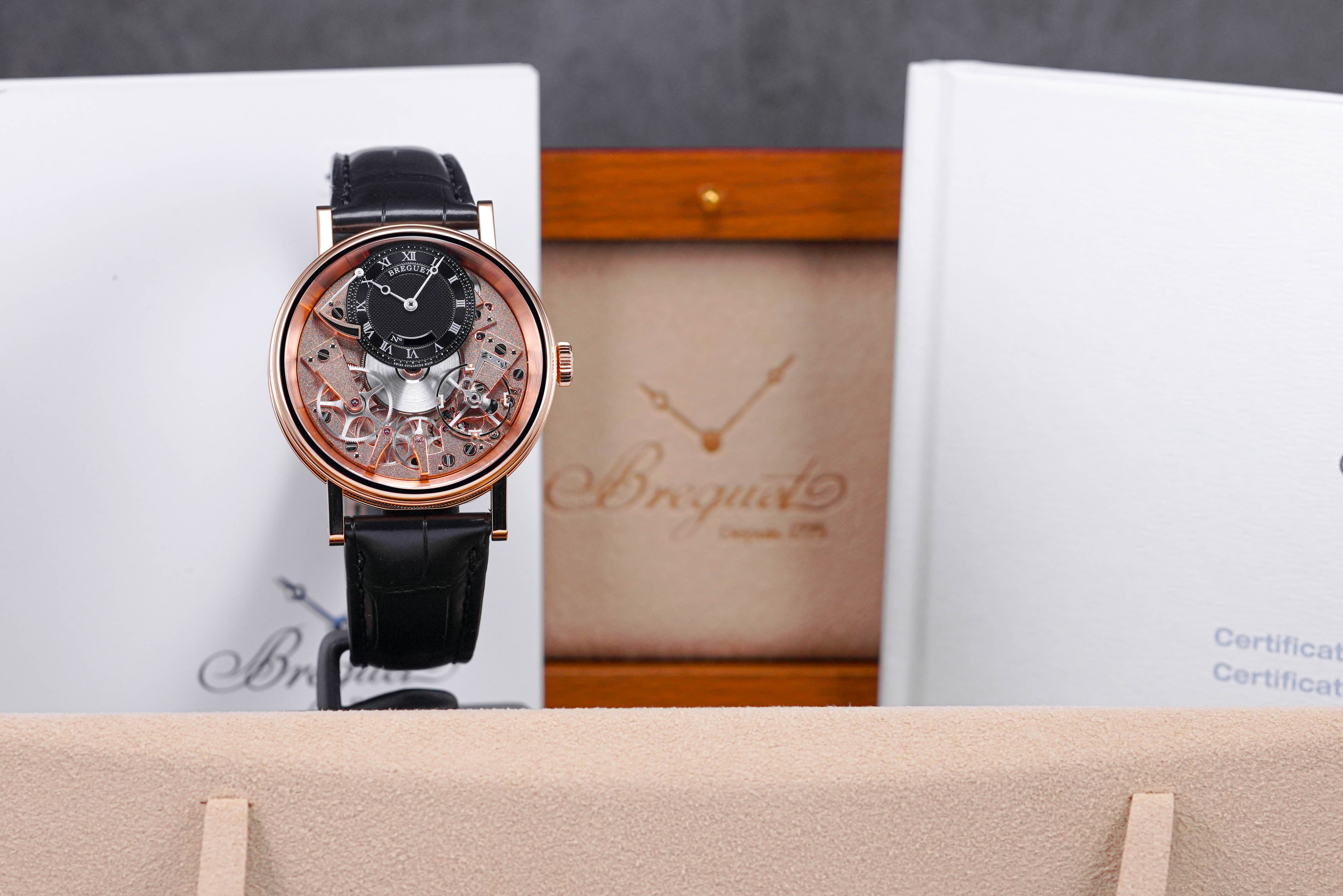 Tradition Rosegold 7057