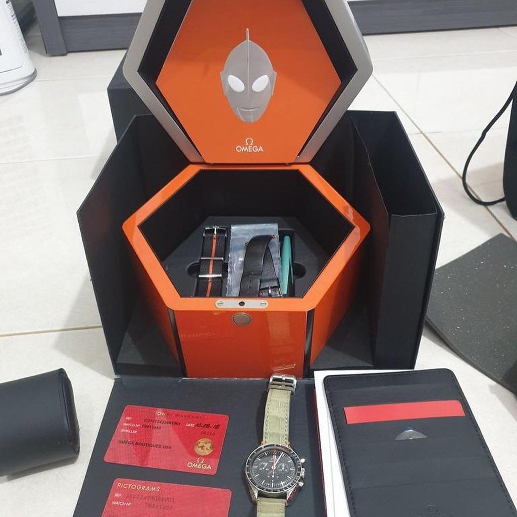OMEGA SPEEDMASTER 42MM SPEEDY TUESDAY 2 "ULTRAMAN" (2018)