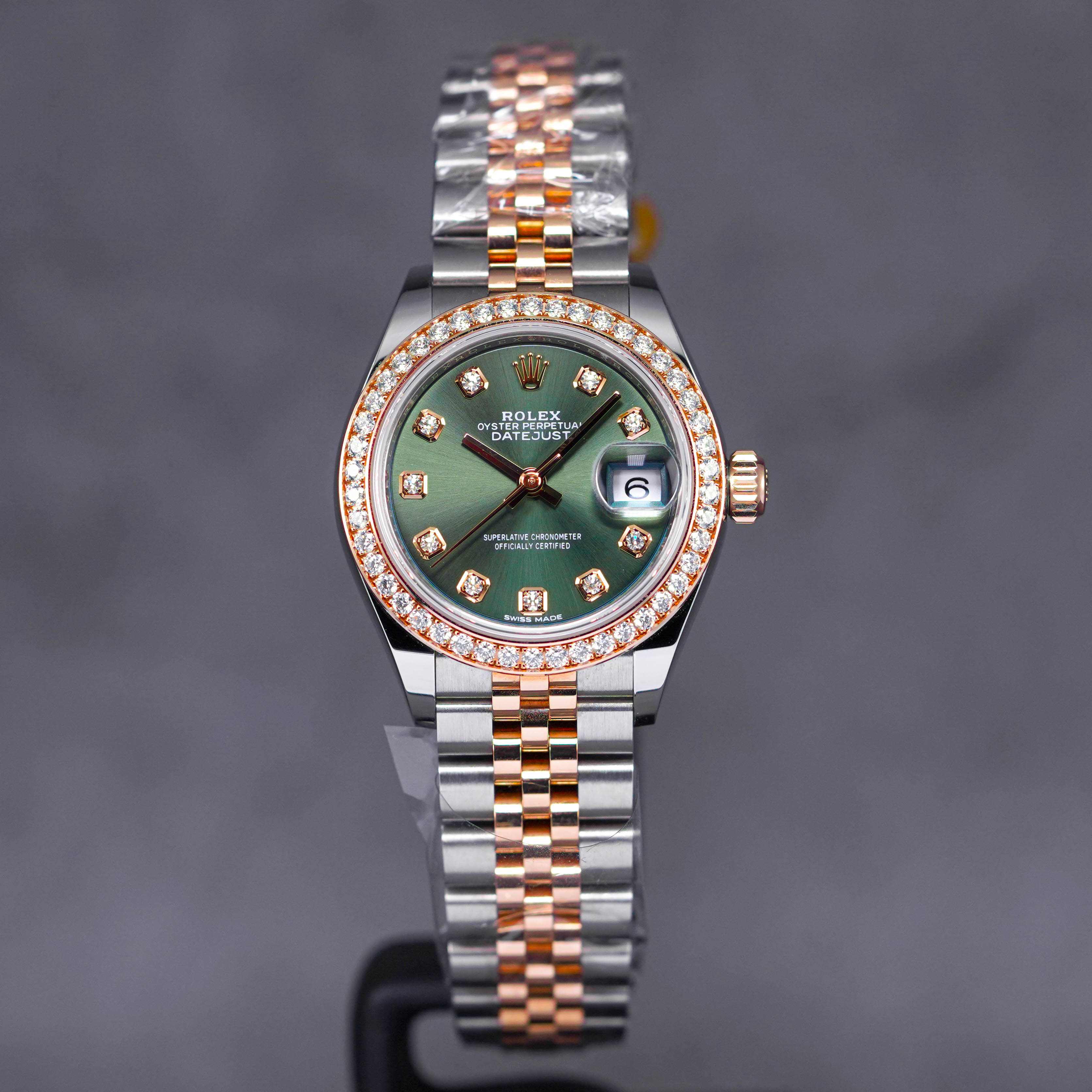 DATEJUST 28MM TWOTONE ROSEGOLD GREEN DIAMOND DIAL DIAMOND RING (2019)