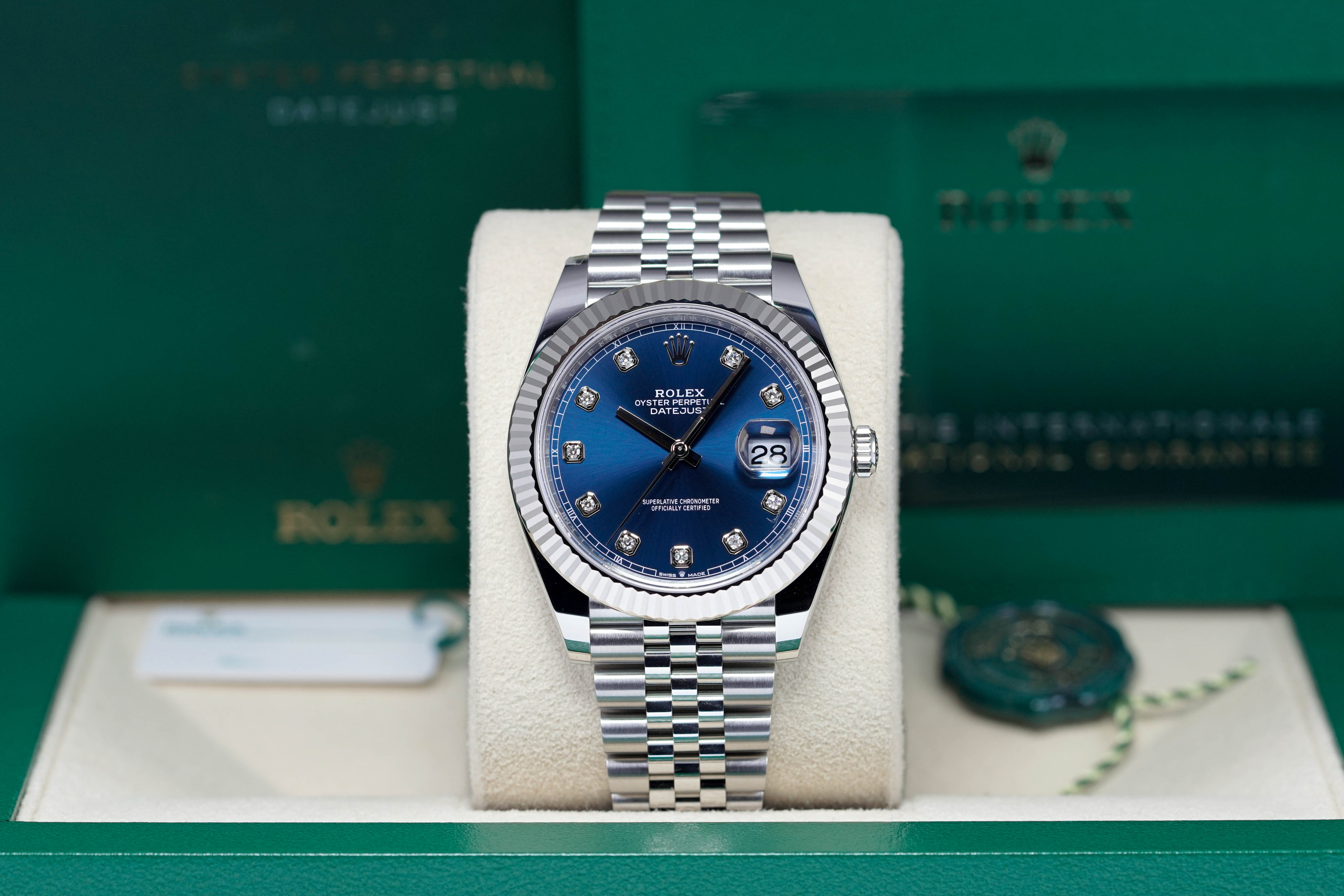 DATEJUST 41MM BLUE FLUTED JUBILEE DIAMOND INDEX (2022)