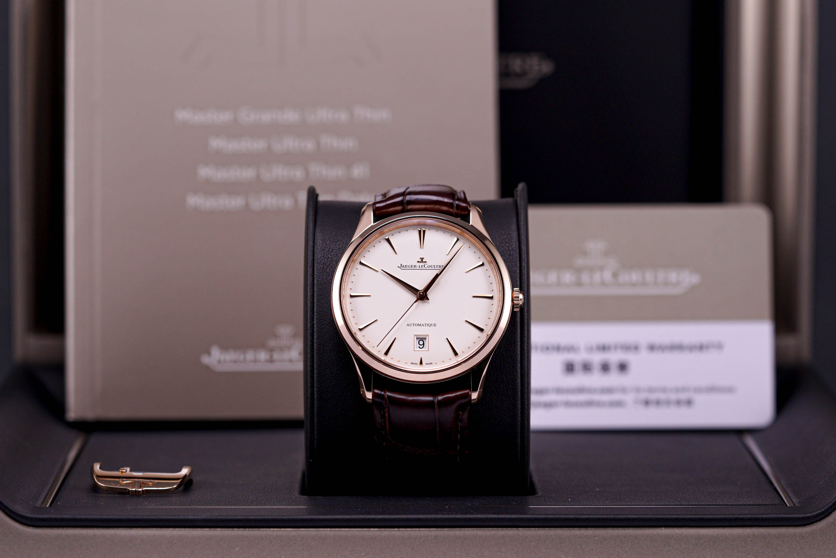 MASTER ULTRA THIN DATE ROSEGOLD (2022)