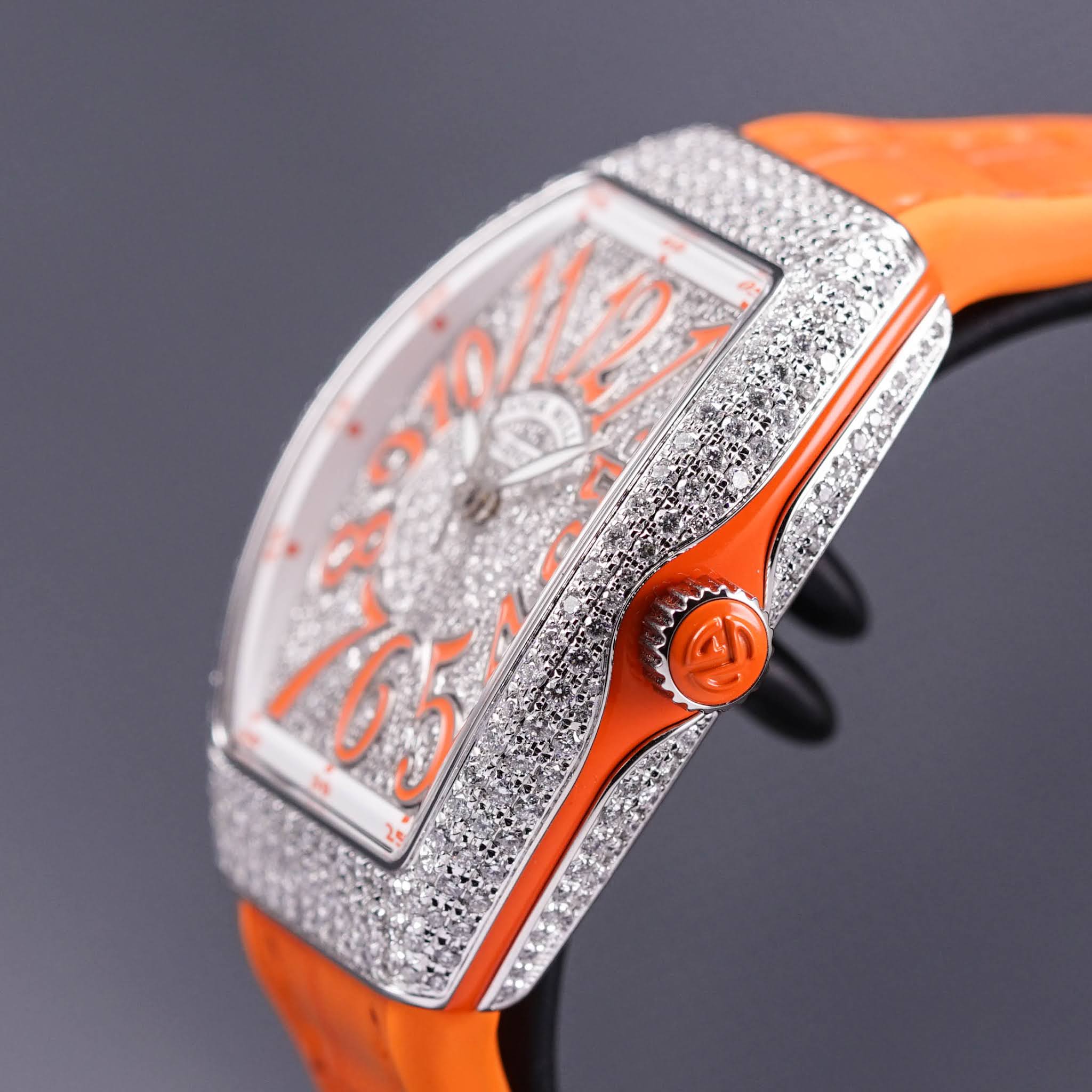 V32 DIAMOND DIAL (ORANGE)