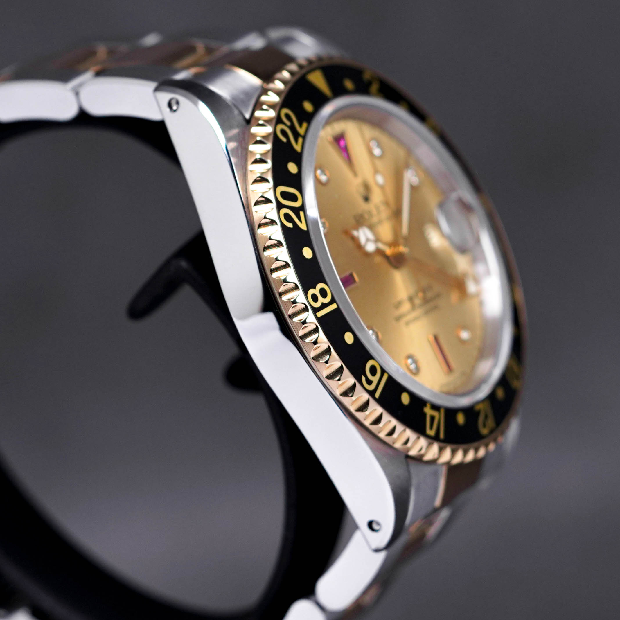 リベッチオ ゴールドサイン GEM MT 10 ROLEX GMT MASTER-II TWOTONE YELLOWGOLD CHAMPAGNE DIAL DIAMOND