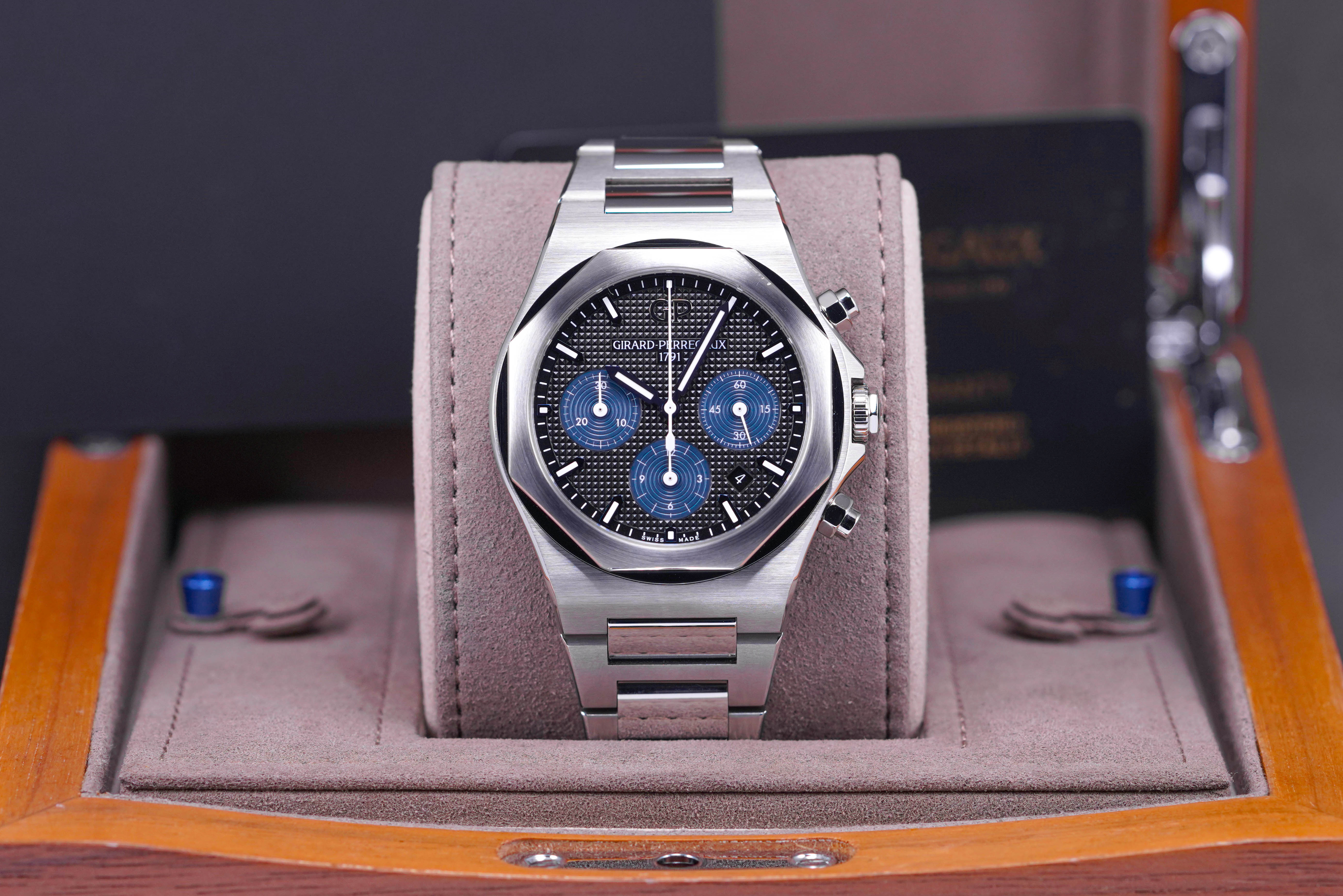 LAUREATO CHRONOGRAPH BLACK DIAL (2022)