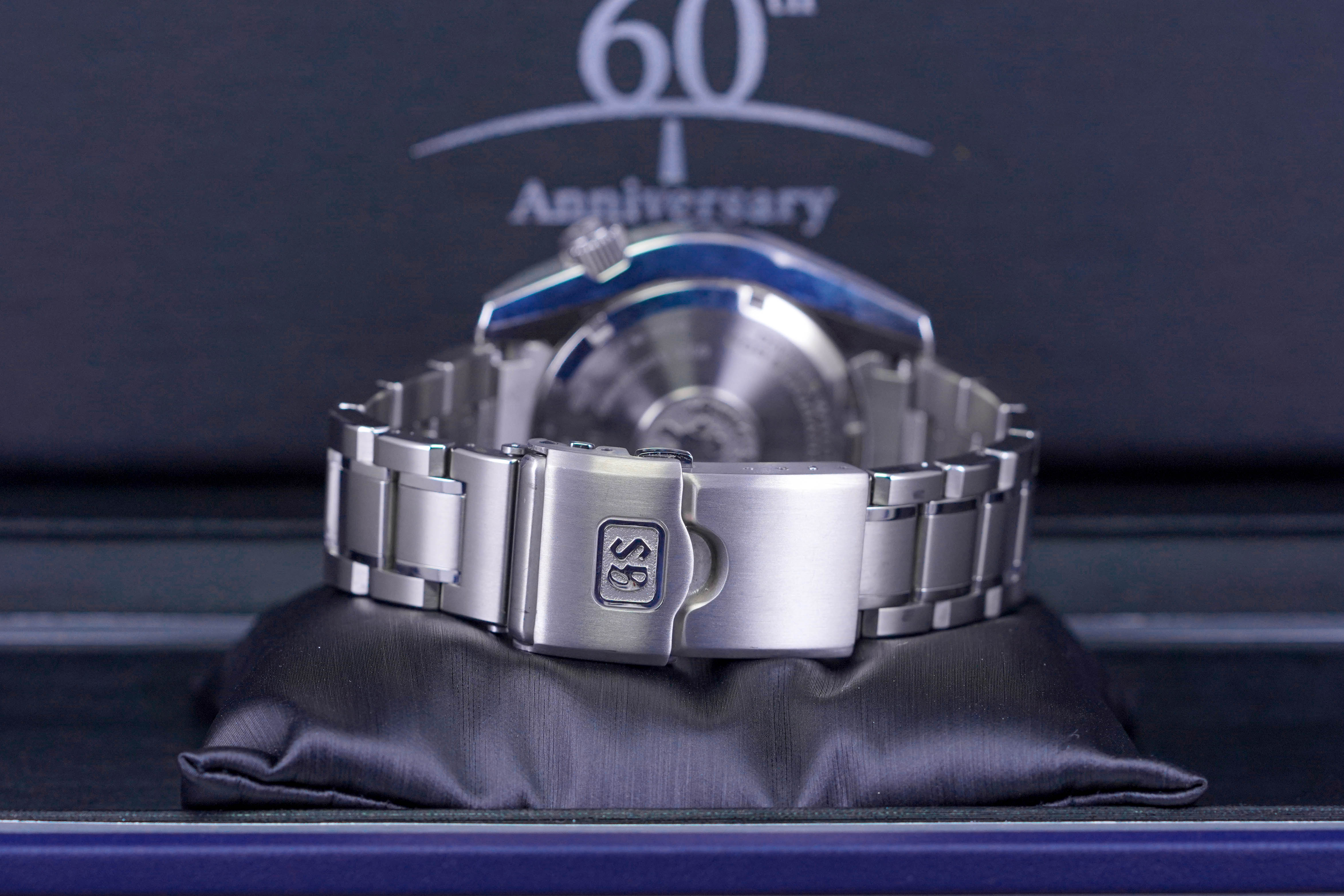 SPRING DRIVE PROFESSIONAL DIVER 600M '60TH ANNIVERSARY' (2021)