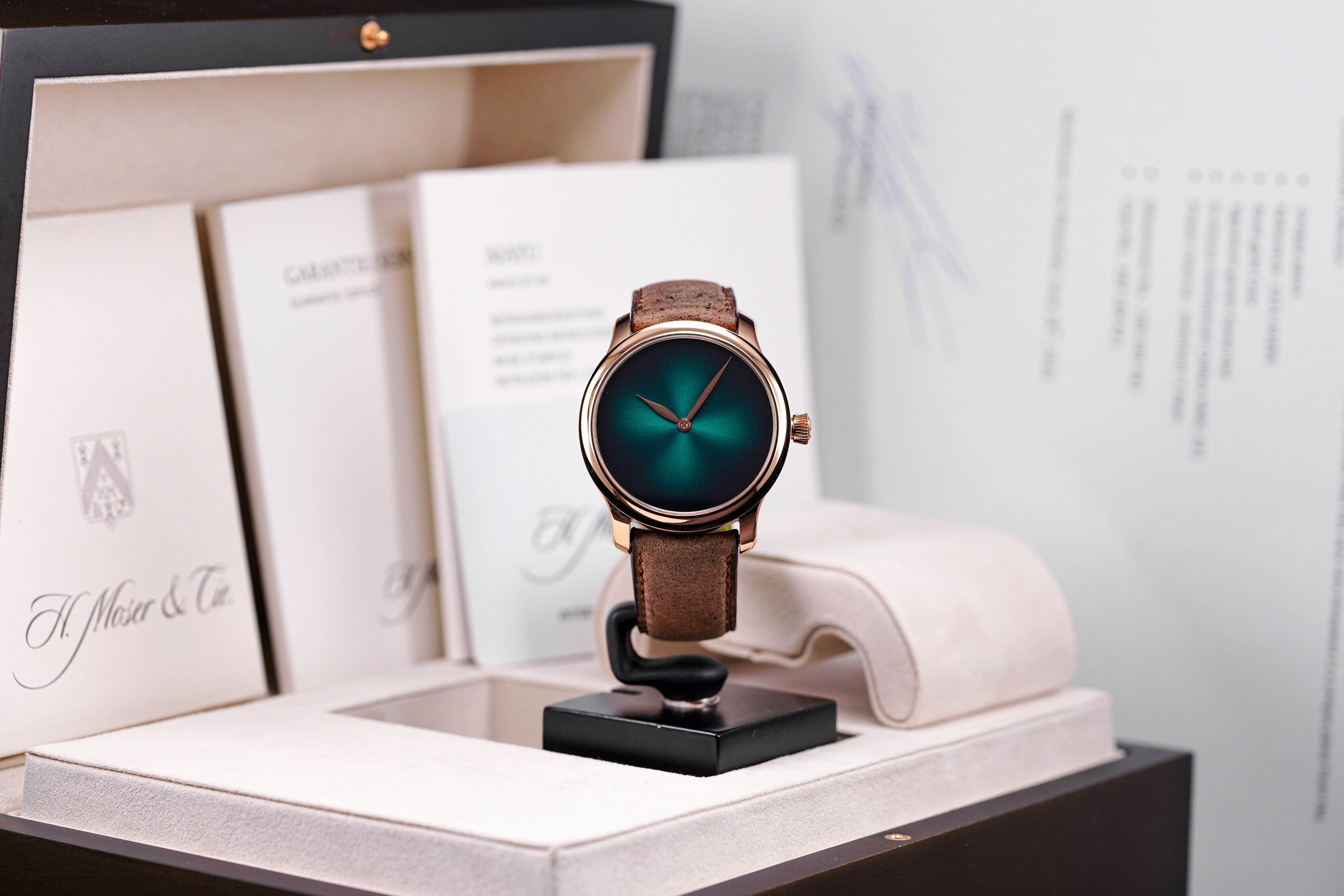 ENDEAVOUR SMALL SECONDS ROSEGOLD GREEN FUME DIAL (2019)