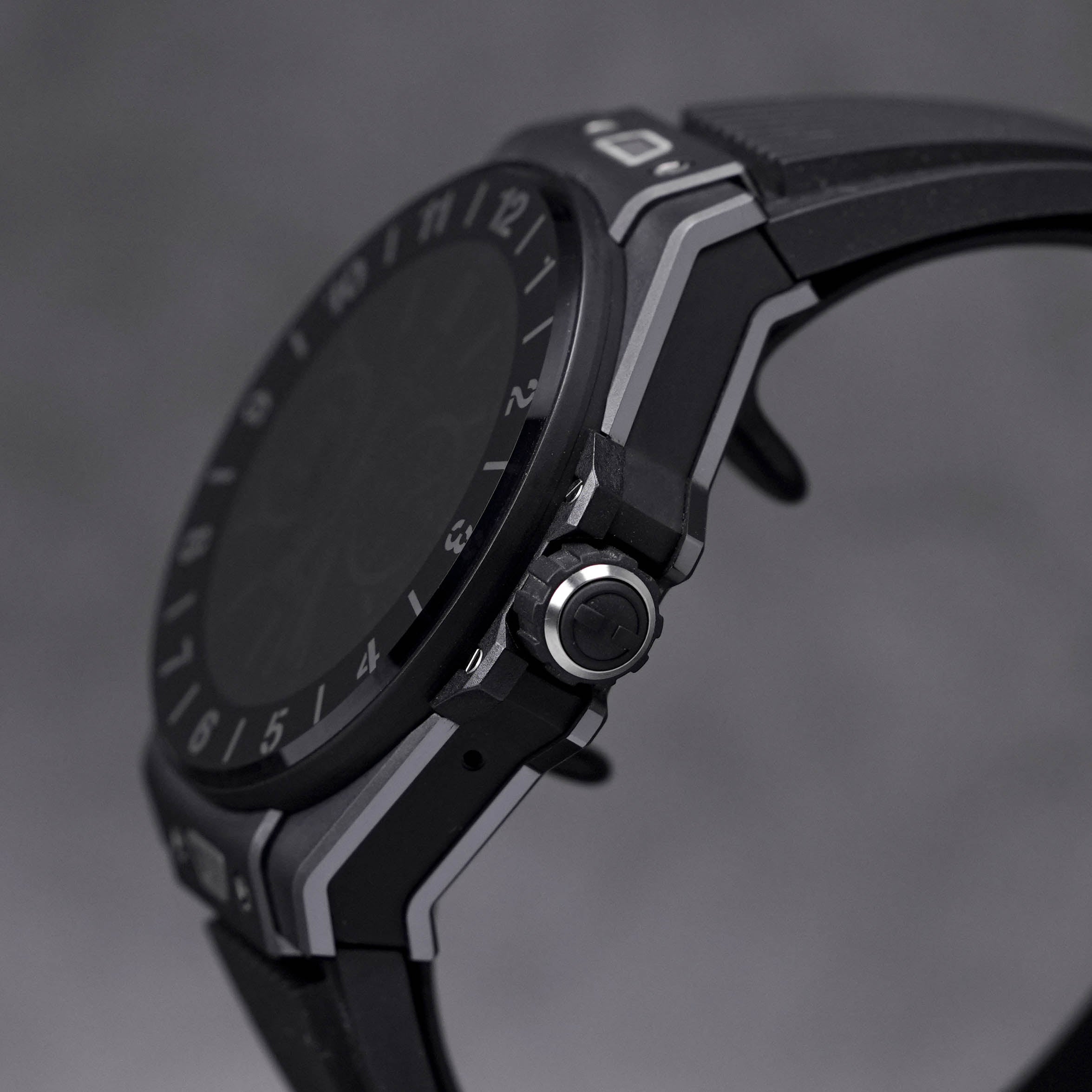 BIG BANG CONNECTED 42MM E-BLACK CERAMIC (2020)