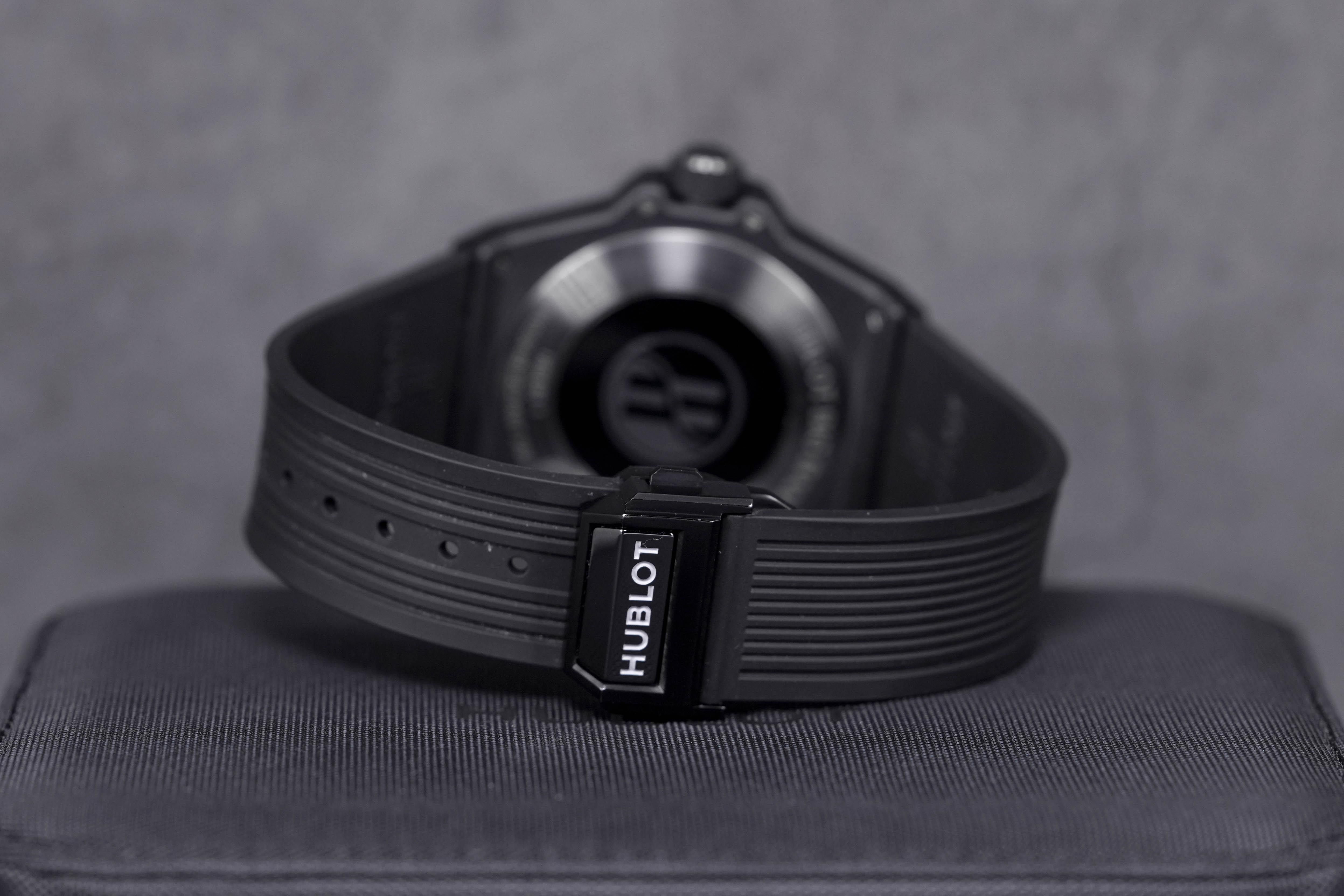 BIG BANG CONNECTED 42MM E-BLACK CERAMIC (2020)