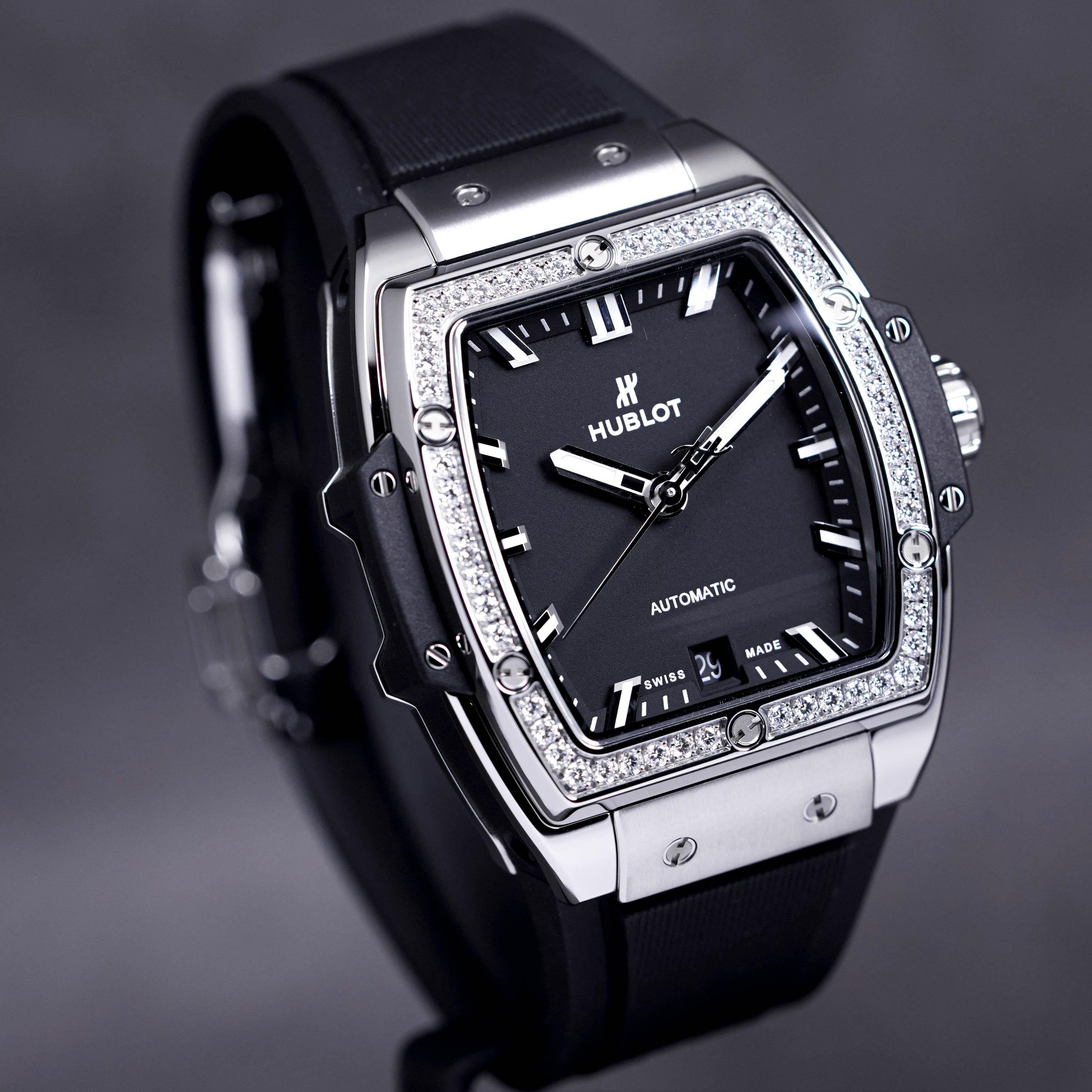 SPIRIT OF BIGBANG TITANIUM DIAMOND BEZEL (2022)