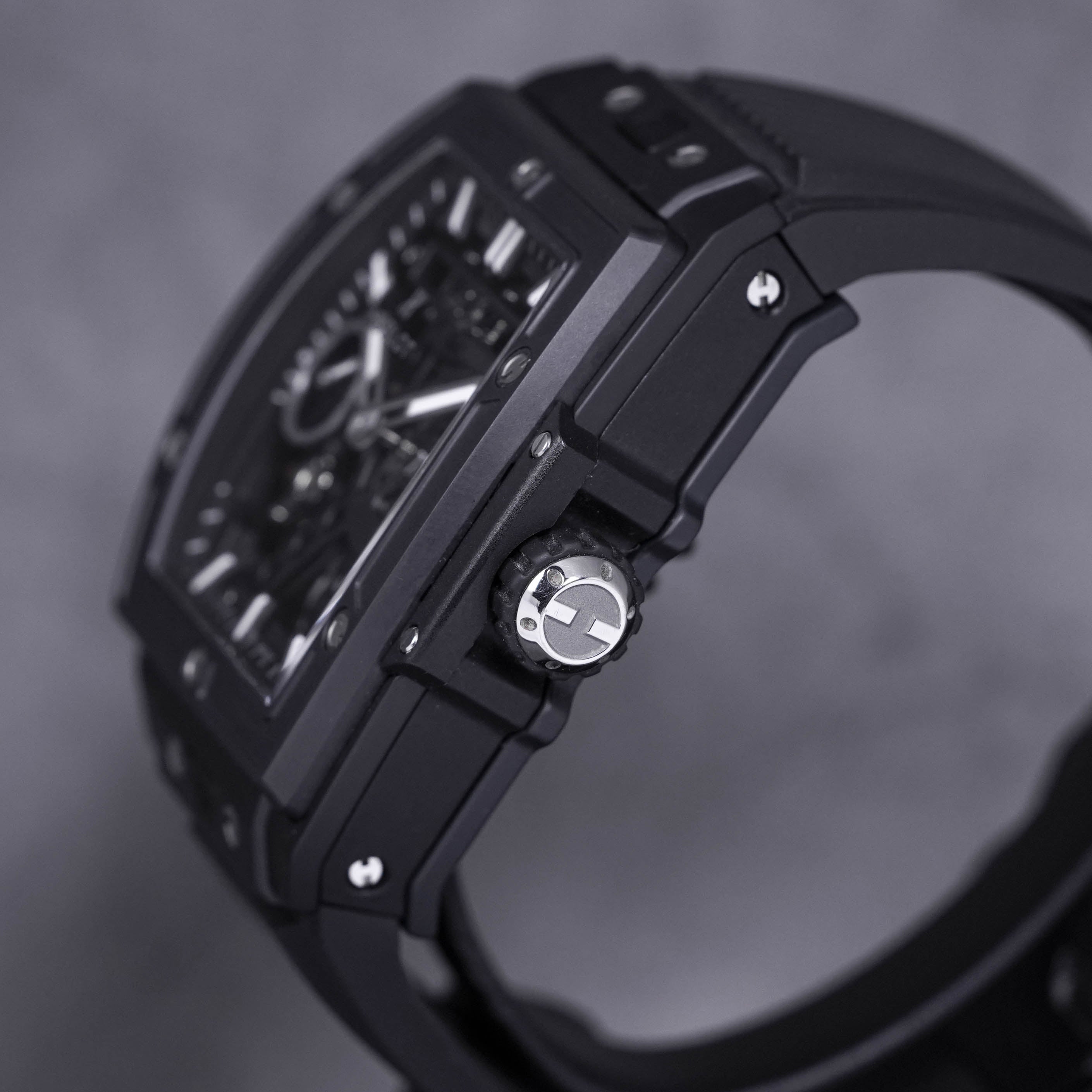 HUBLOT SPIRIT OF BIG BANG MECA-10 BLACK MAGIC