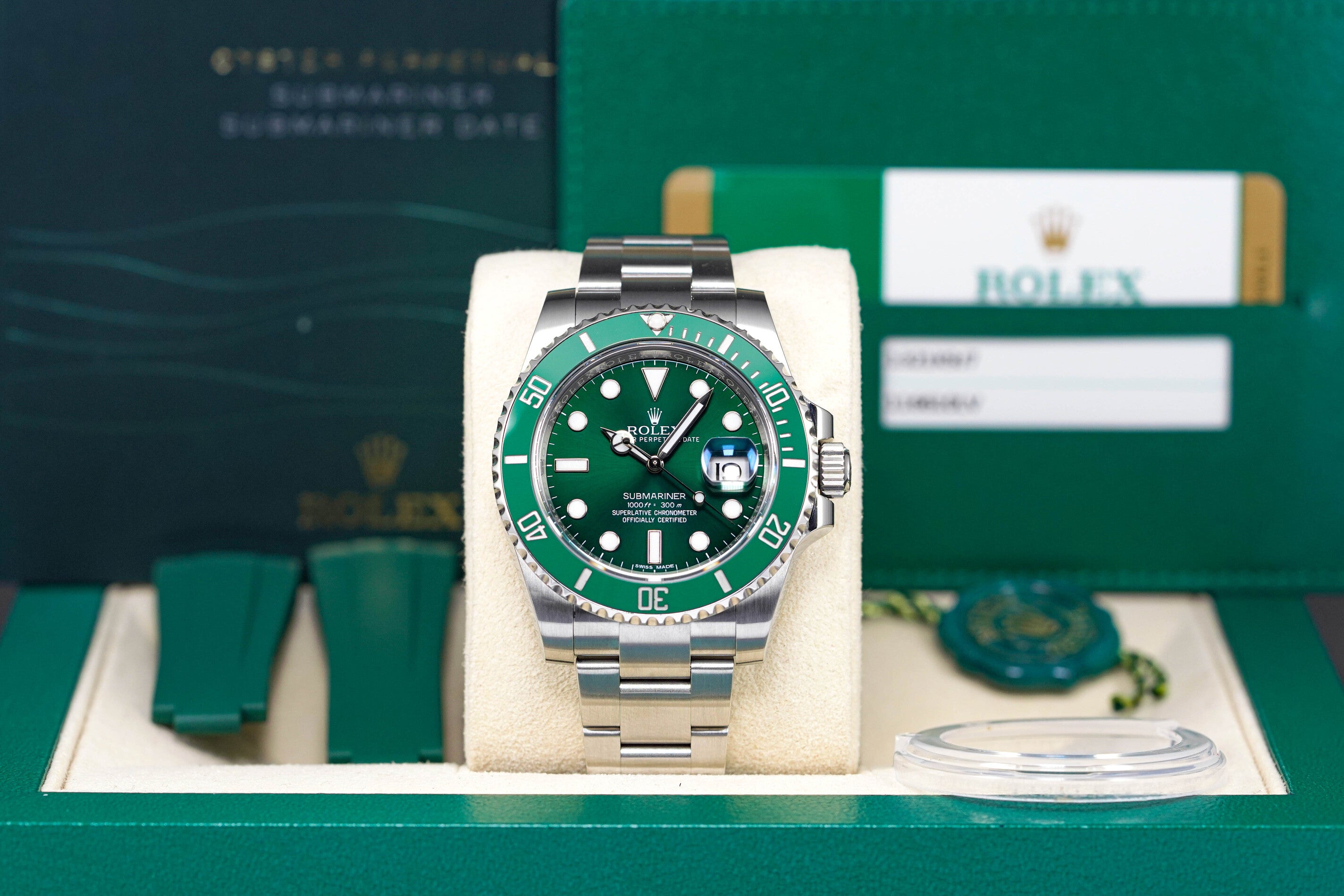 SUBMARINER DATE 40MM 'HULK' (2018)