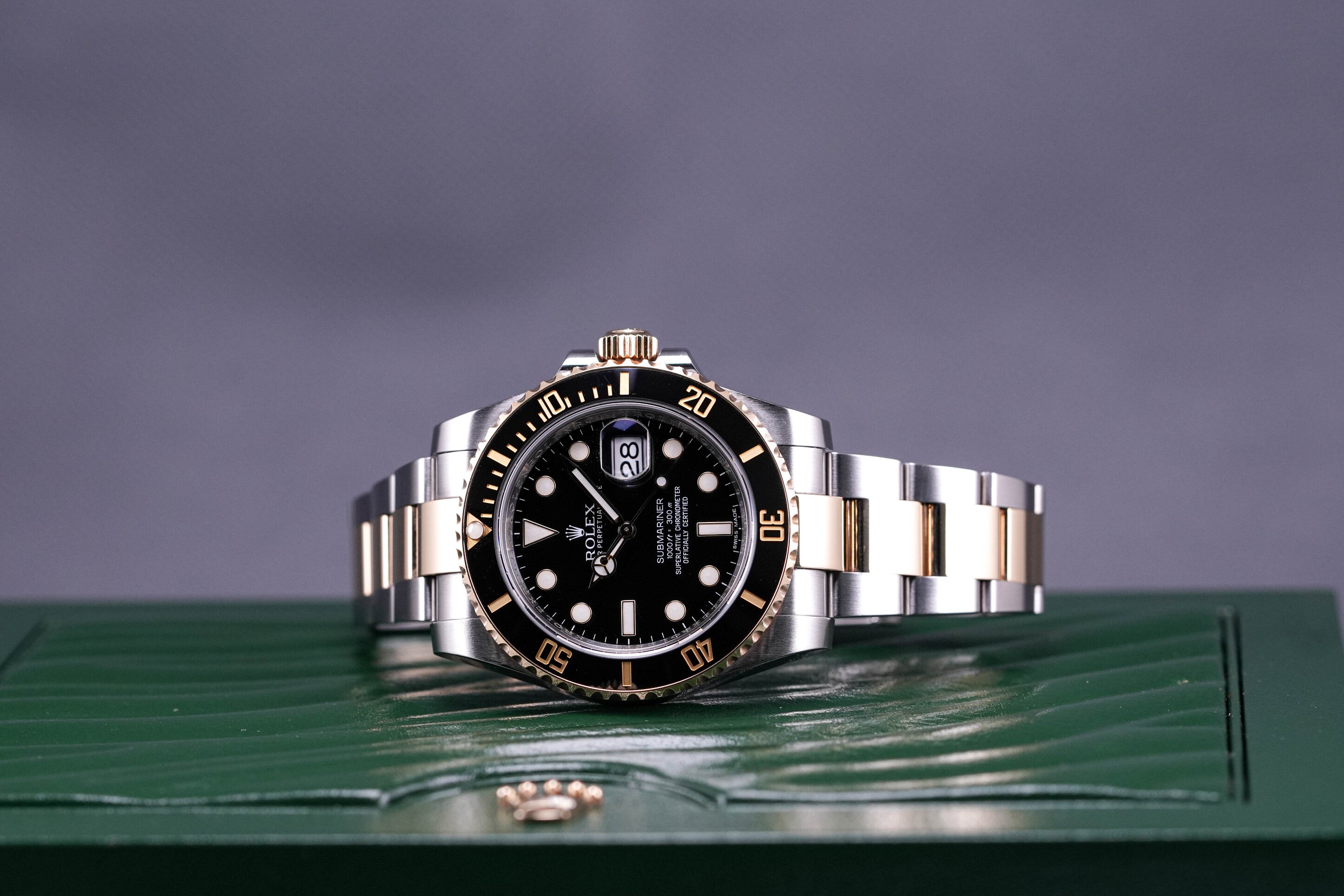 SUBMARINER DATE 40MM TWOTONE YELLOWGOLD BLACK DIAL (2013)